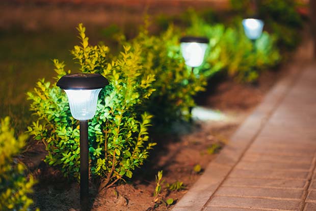 Garten beleuchten: Die besten Leuchten für deinen Garten