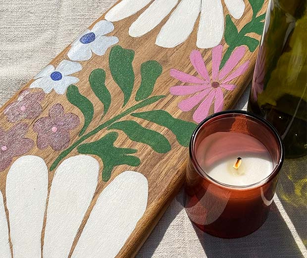 DIY-Idee: Holztablett bemalen.