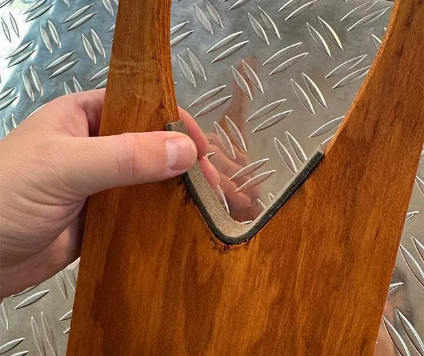DIY-Idee Stiefelknecht aus Holz. Anleitungsschritt 5.