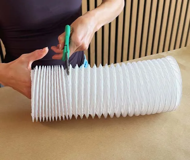 DIY-Idee Leuchtkürbisse basteln. Schritt 1.
