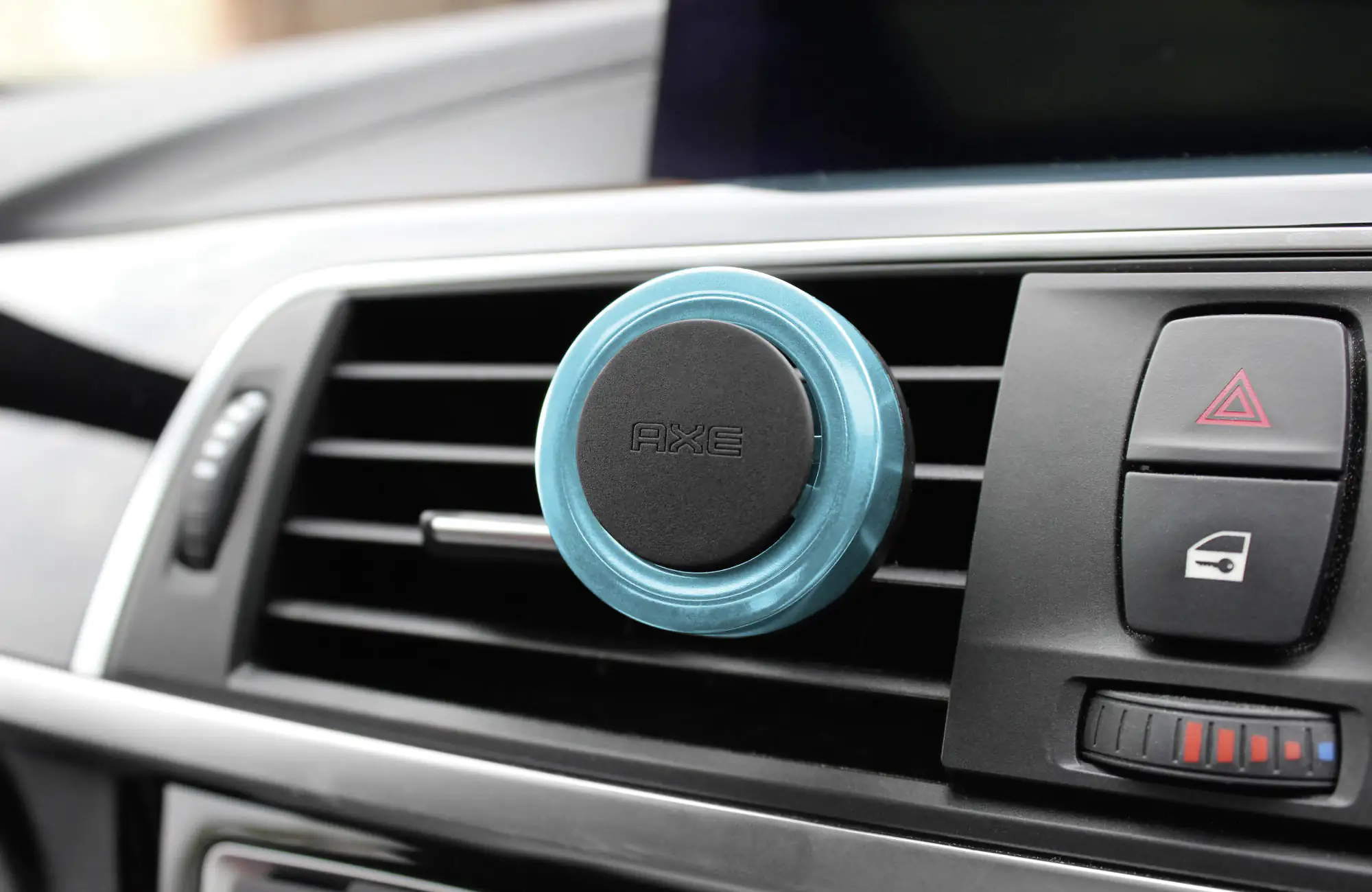 Axe Mini Vent Lufterfrischer Air Freshener Collision Leather & Cookie