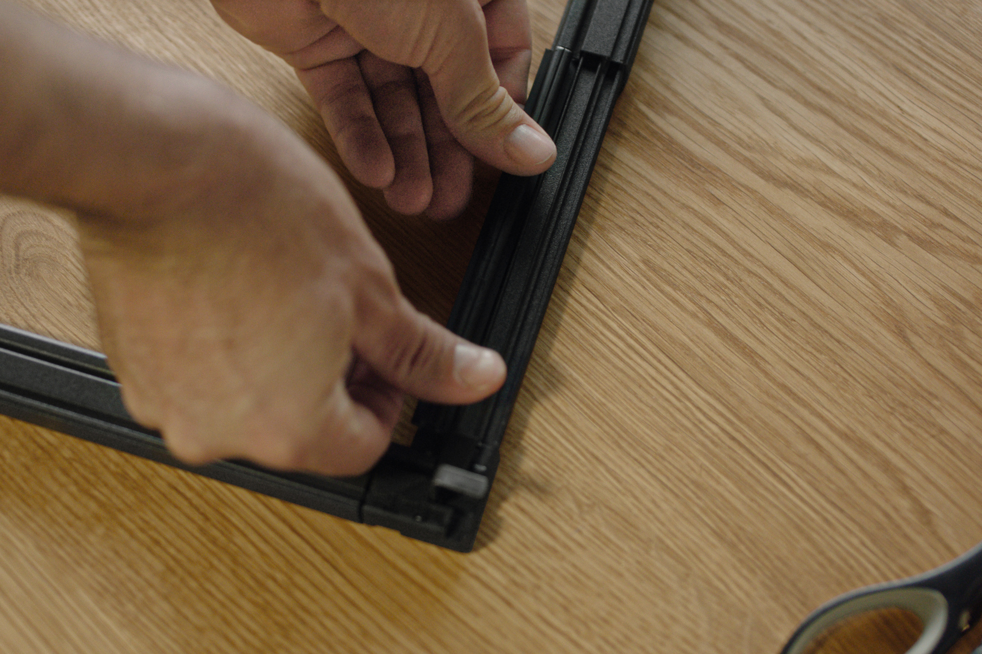 tesa Fliegenschutz-Fenster FALT 80 x 80 - 140 x 140 cm anthrazit/anthrazit