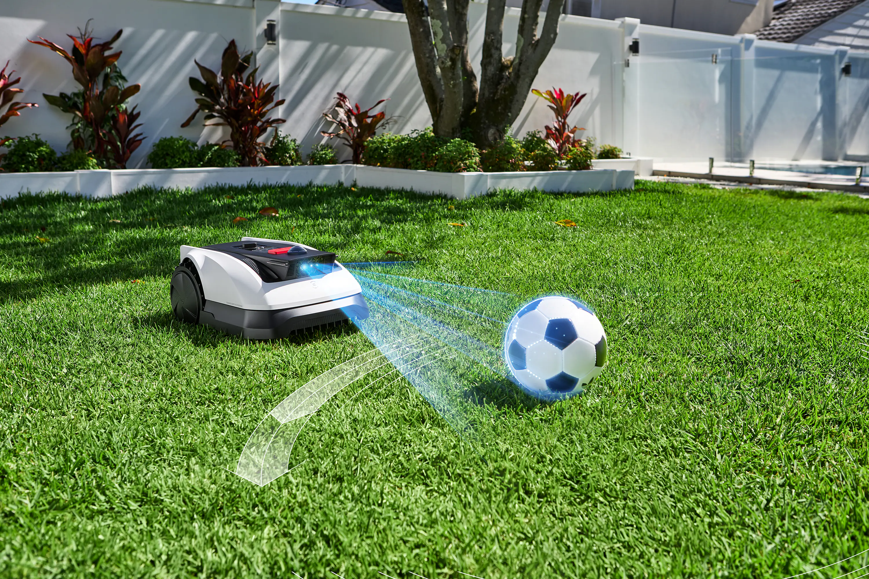 Ecovacs Mähroboter GOAT O800 RTK - 22 cm Schnittbreite inkl. Ladestation & Garage