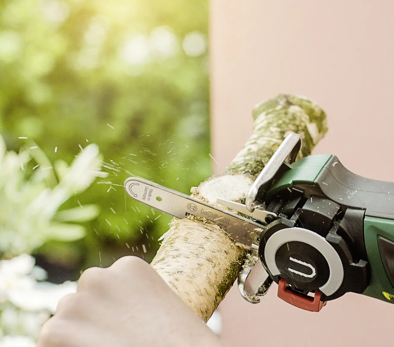 Bosch Akku-Säge EasyCut 12 V Set Bosch Akku-Säge EasyCut 12 V Set