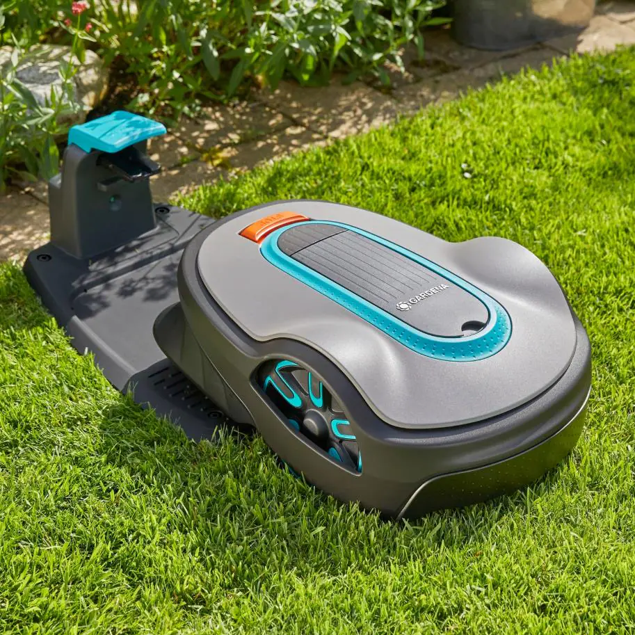 Gardena Mähroboter SILENO life 1.000 m², Schnittbreite: 22 cm Gardena Mähroboter SILENO life 1.000 m², Schnittbreite: 22 cm