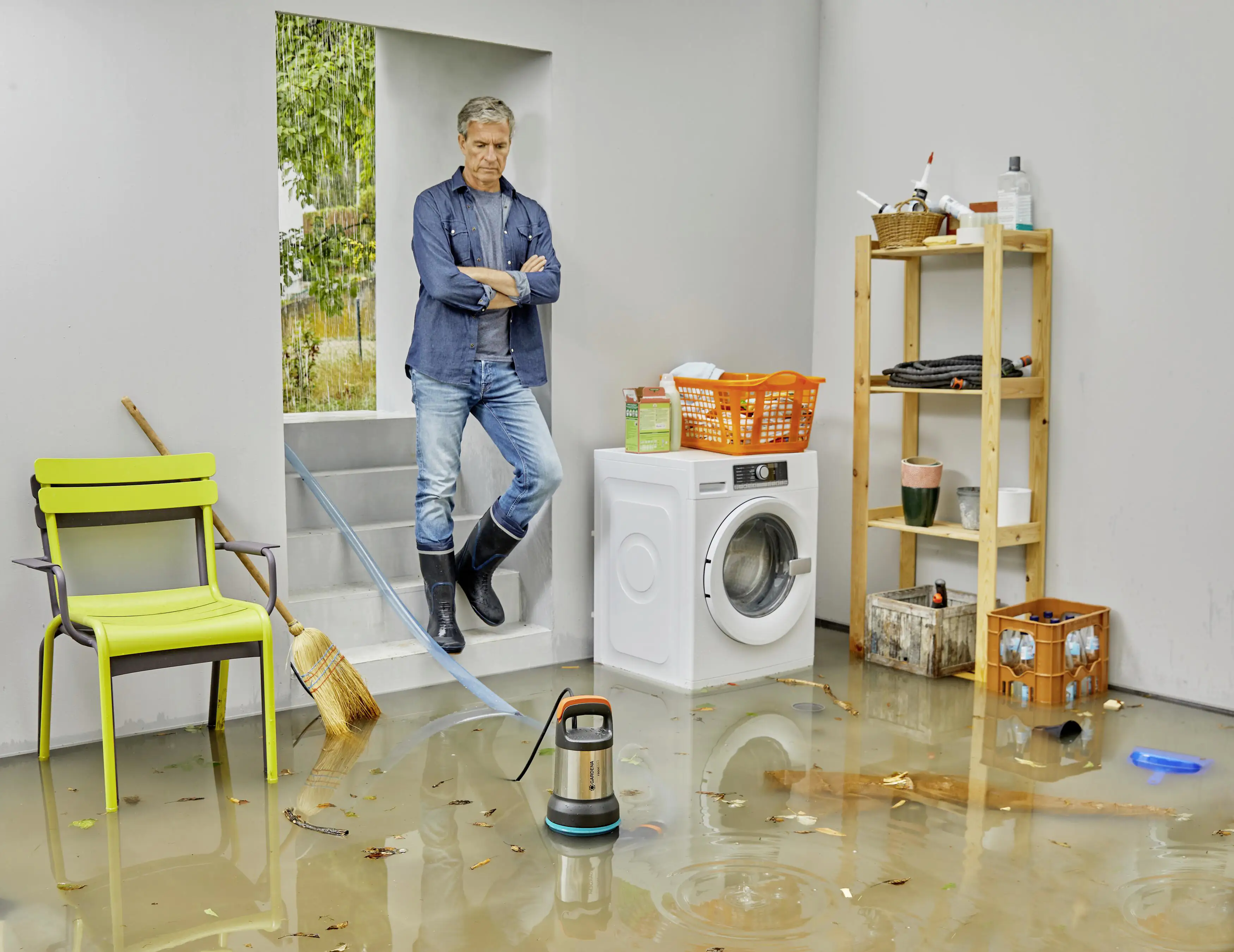 Gardena Klar-/Schmutzwasser Tauchpumpe 19500 Aquasensor 19500 l/h 860 W