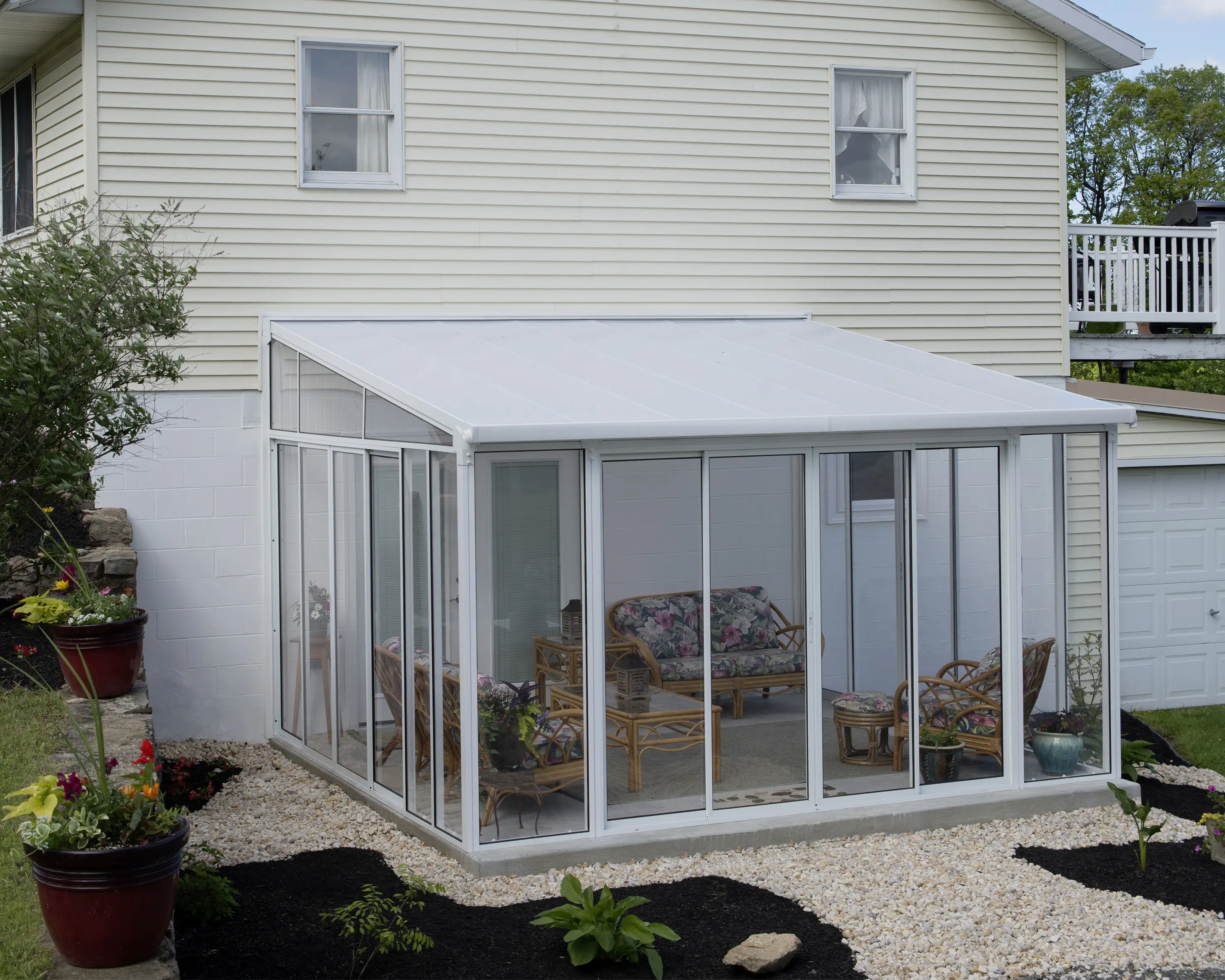 Canopia Wintergarten SanRemo 425 x 400 cmweiß 425 x 400 x 310 cm (BxTxH) Canopia Wintergarten SanRemo 425 x 400 cmweiß 425 x 400 x 310 cm (BxTxH)