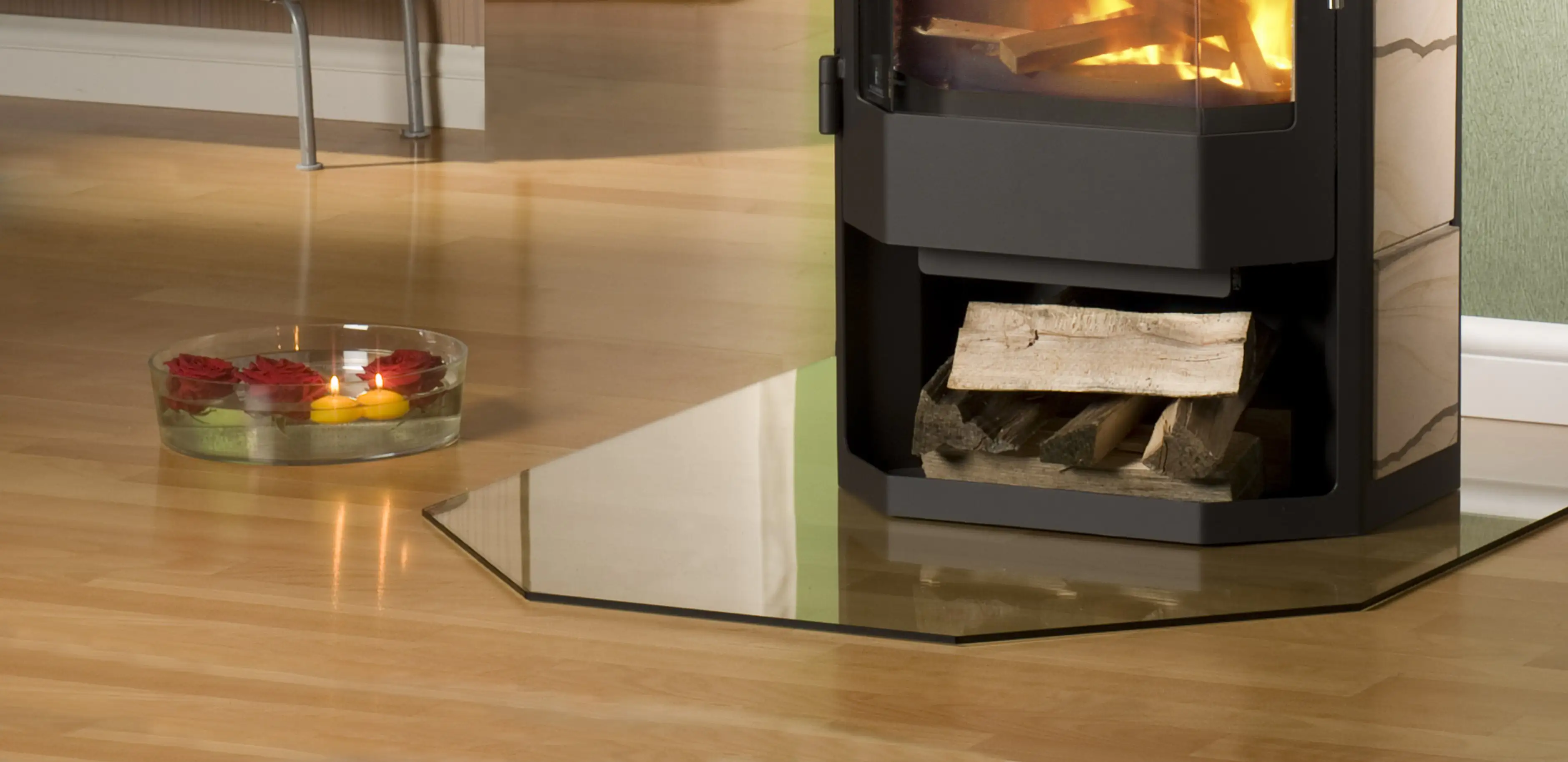 FireFix Bodenplatte Glas 120 x 100 cm Sechseck Funkenschutzplatte FireFix Bodenplatte Glas 120 x 100 cm Sechseck Funkenschutzplatte