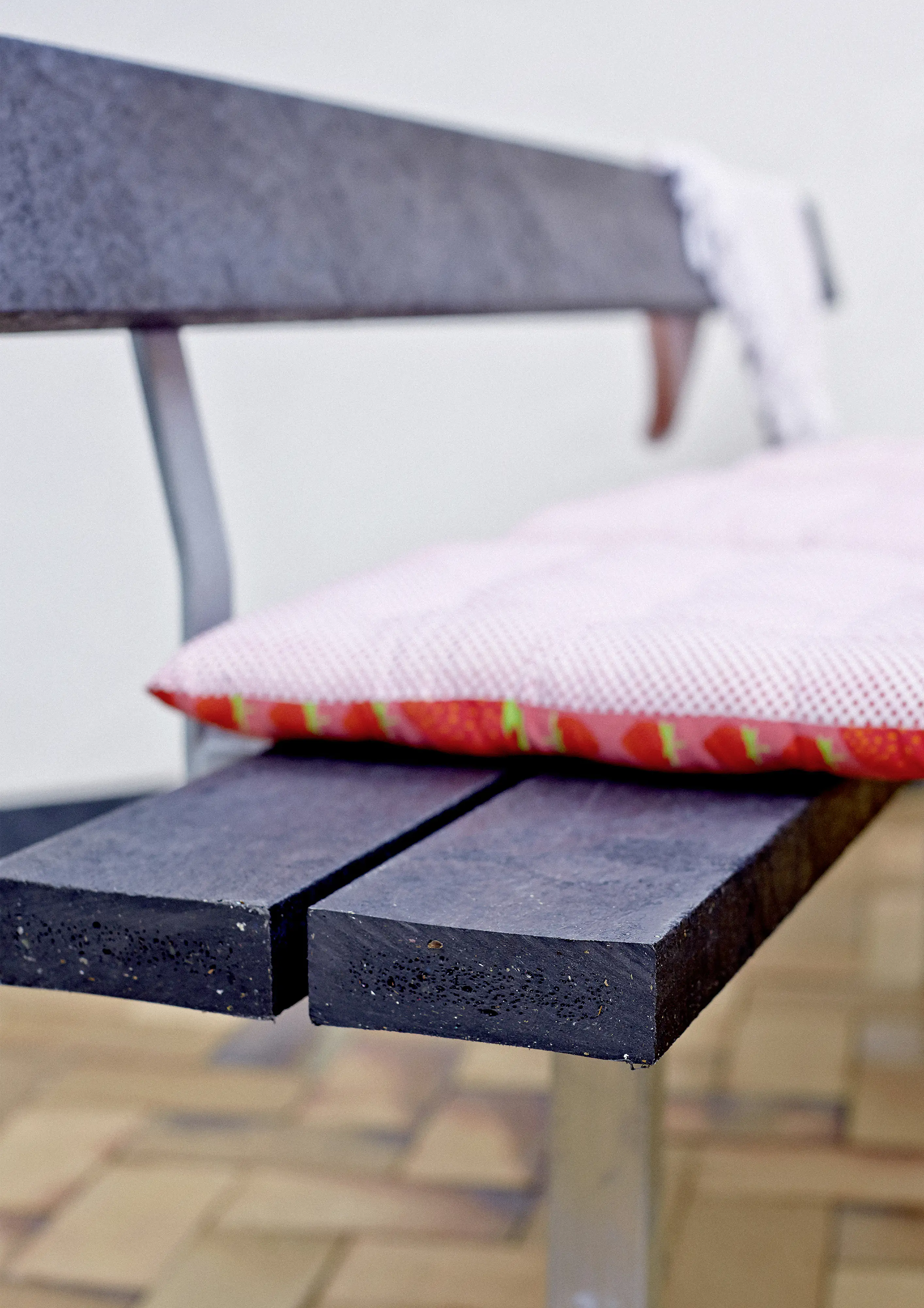 Plus Kombimöbel Basic 260 x 184 x 73 cm, 2 Rückenlehnen, Kunststoff schwarz