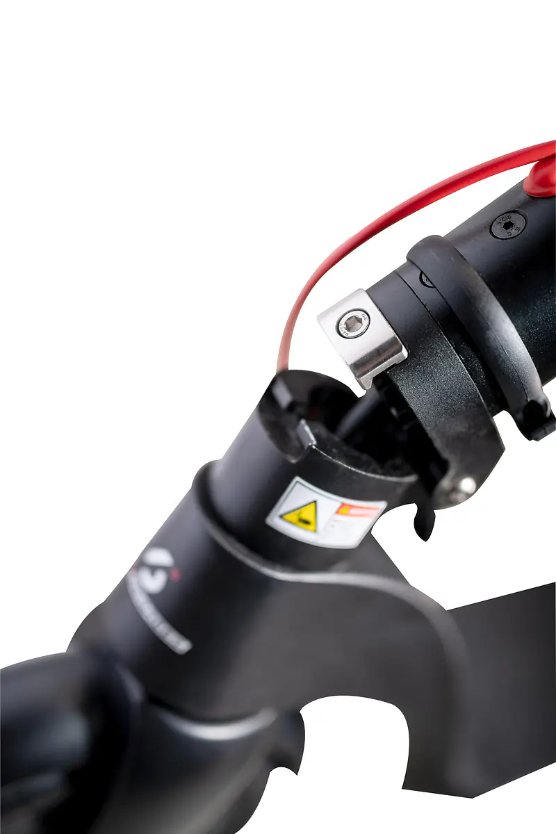 Globber Six Degrees E-Scooter Velo E7