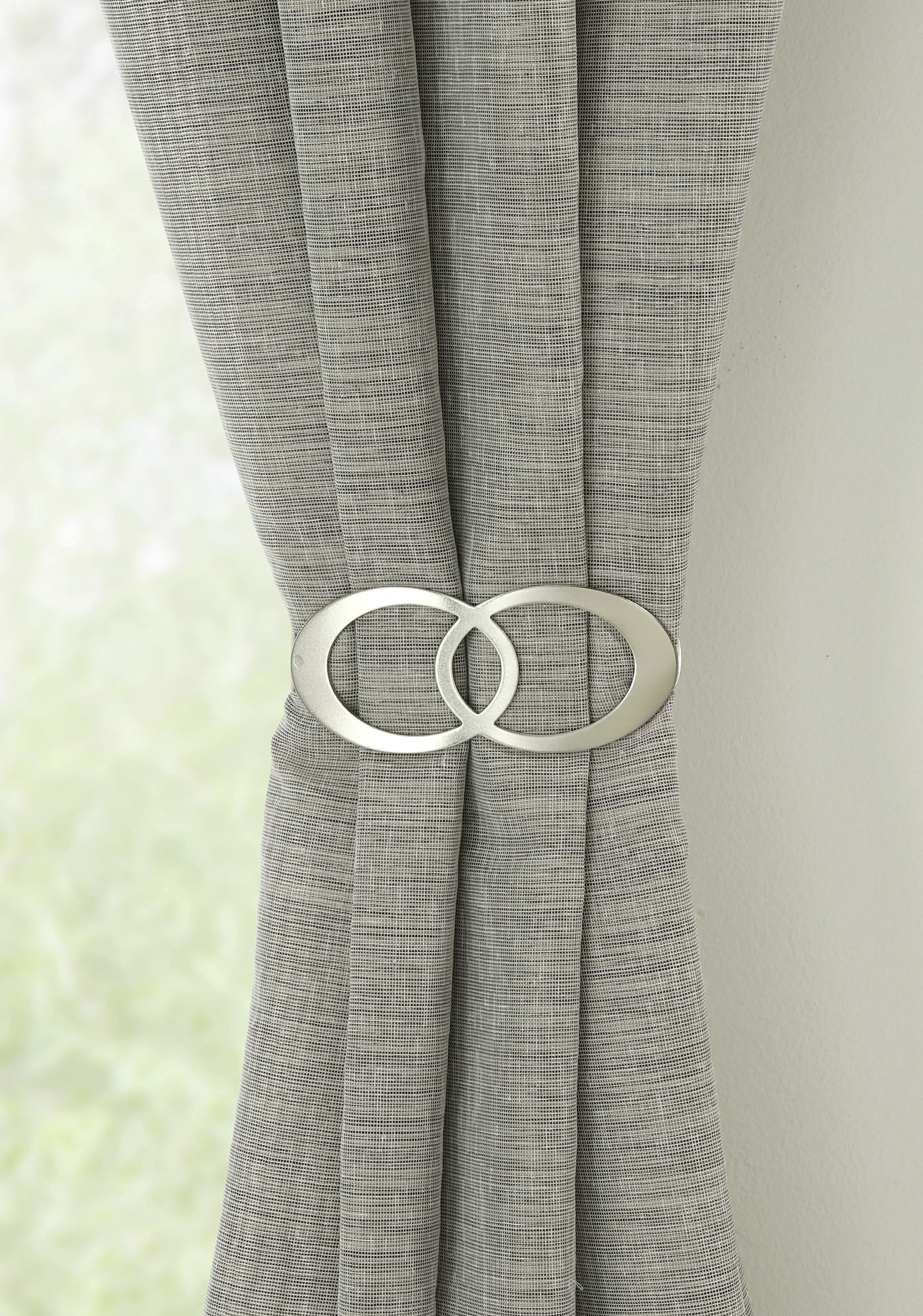 Gardinia Raffspange Infinity edelstahloptik 13,5 cm x 5,5 cm Gardinia Raffspange Infinity edelstahloptik 13,5 cm x 5,5 cm