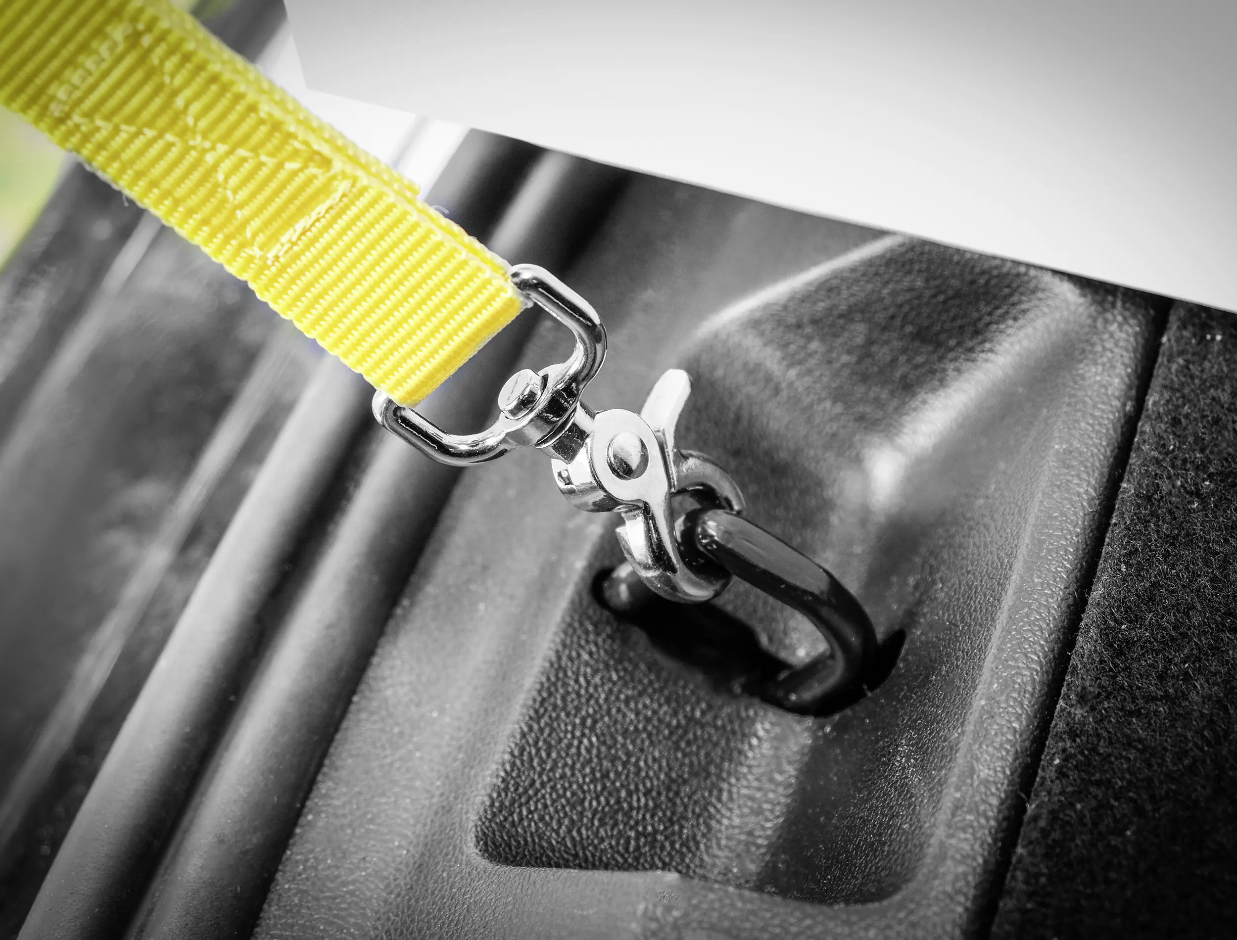 APA Kofferraumspanngurt gelb