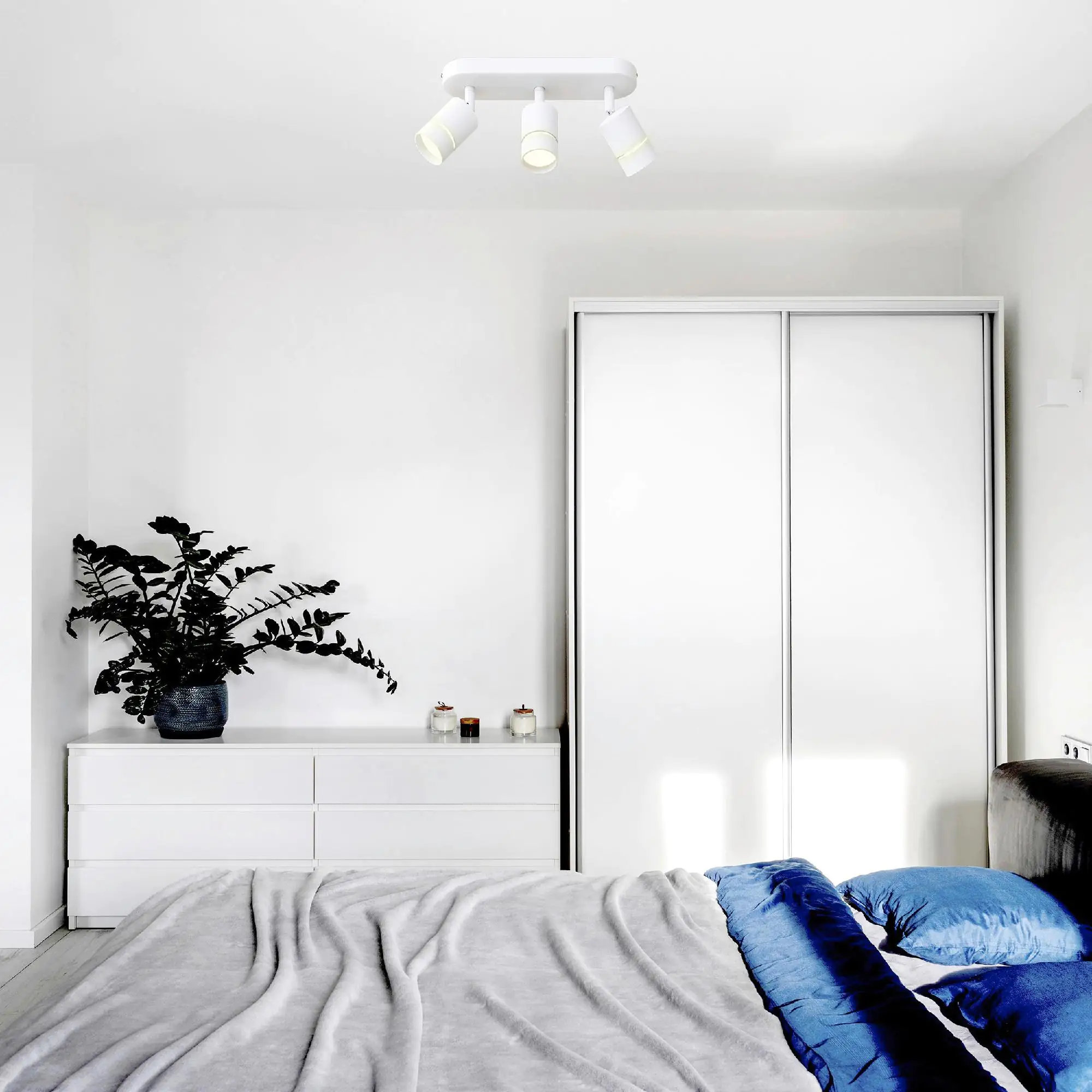 Müller Licht tint 3er LED Spot Nalo weiß 32 x 9 cm weiß RGBW Smart Home Müller Licht tint 3er LED Spot Nalo weiß 32 x 9 cm weiß RGBW Smart Home