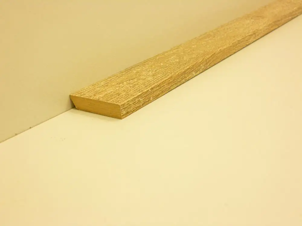 B.S. Bauprogramm Deckleiste modern 260 cm 35 x 8 mm Altholz