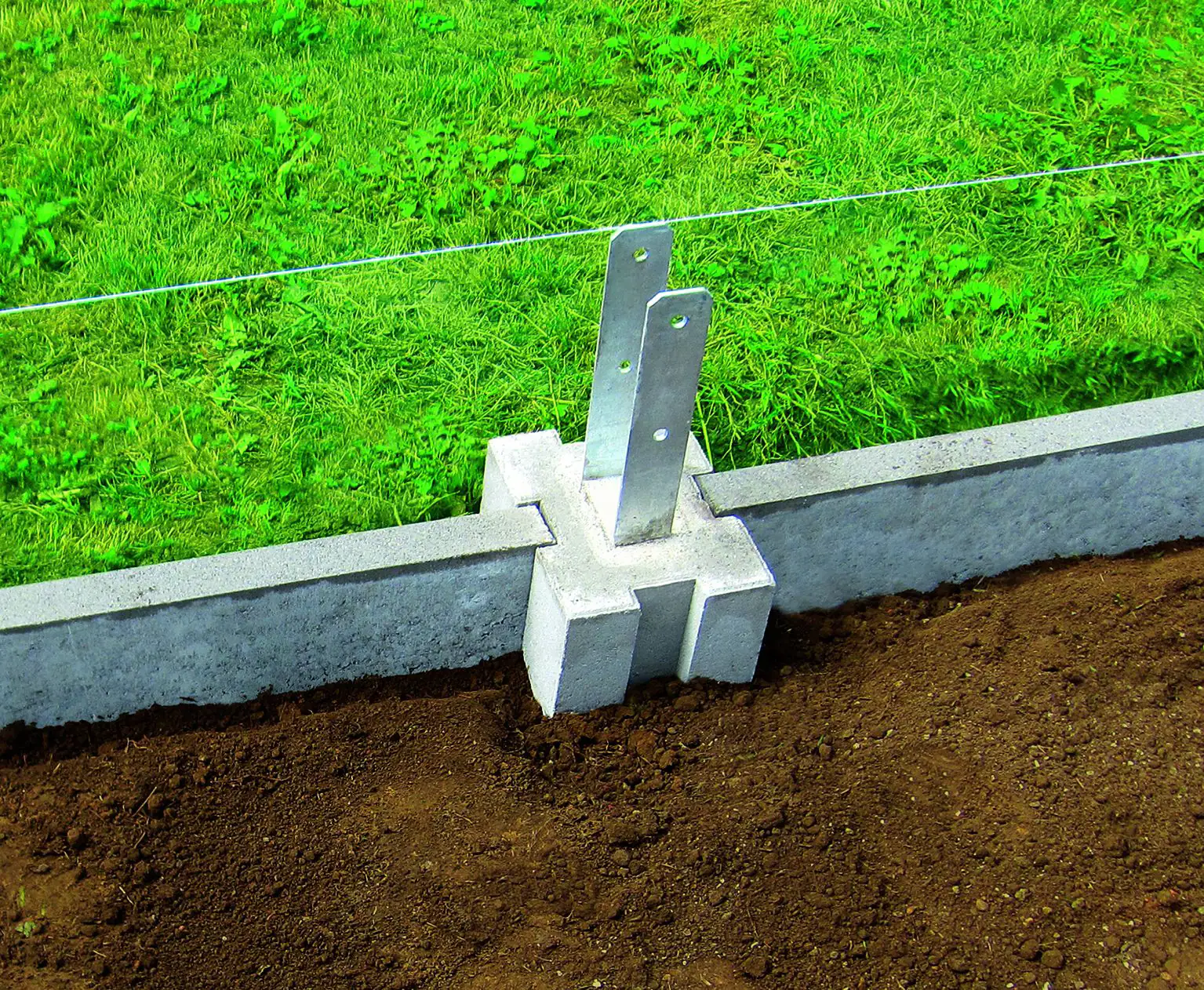 PfostenFundamentstein grau, 34 x 26,5 x 21,5 cm kaufen Globus Baumarkt