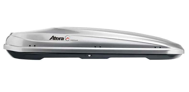 Silberne Dachbox der Marke Atera mit aerodynamischem Design, Modell Formula, für die Montage auf Autodachträgern.