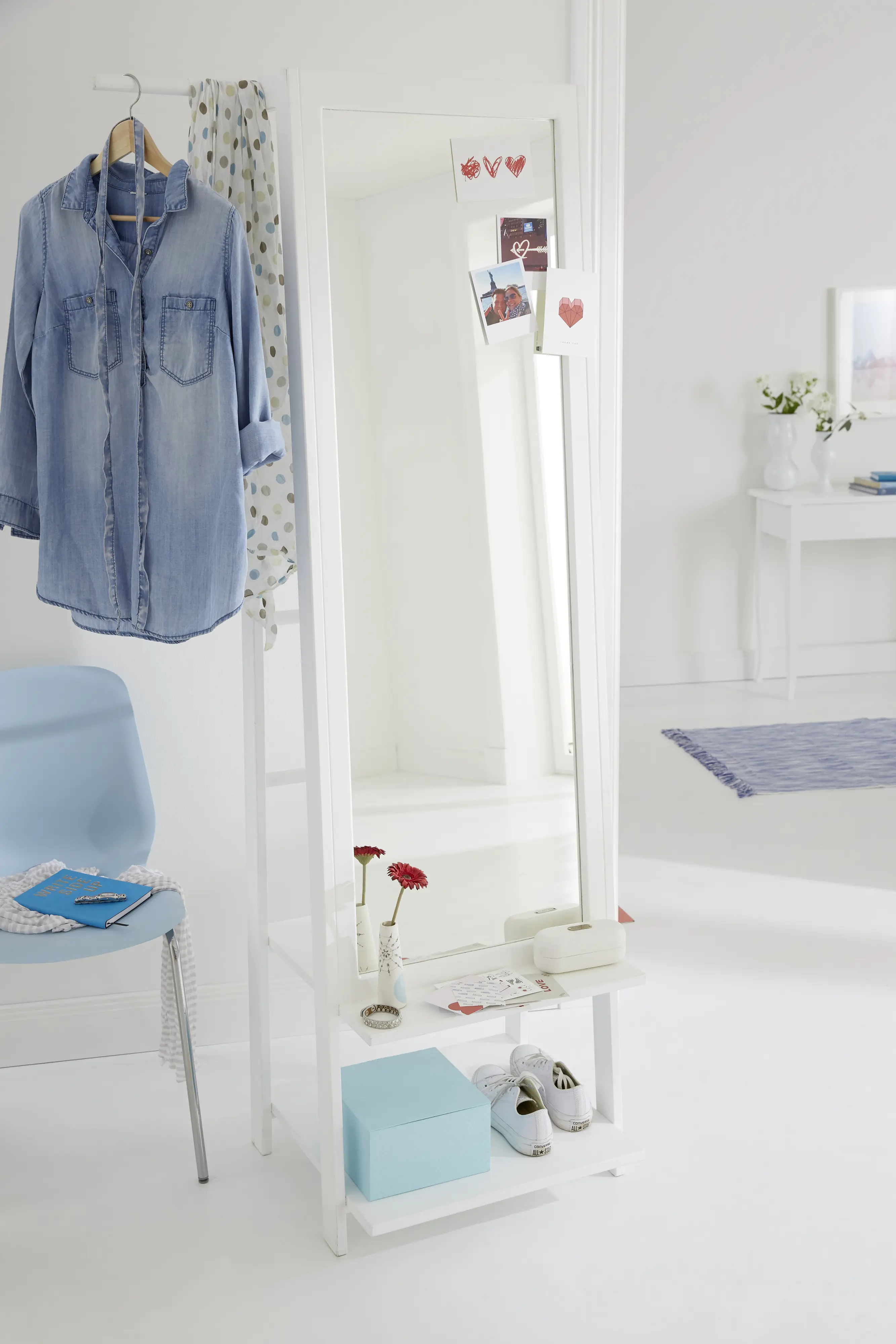 tesa Tack Doppelseitige Klebepads 72 Pads, transparent