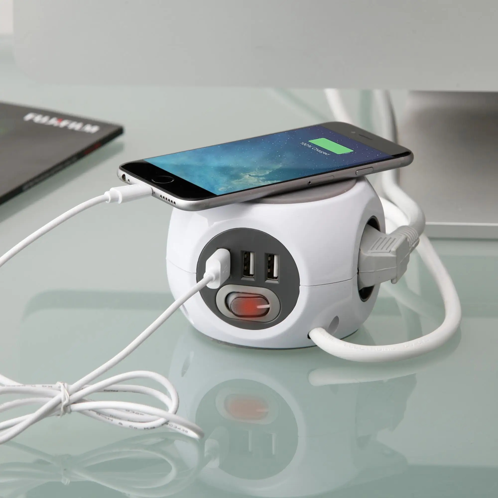 Unitec Steckdosenwürfel 3-fach 1,4m inklusive 3x USB Anschlüssen weiß Unitec Steckdosenwürfel 3-fach 1,4m inklusive 3x USB Anschlüssen weiß