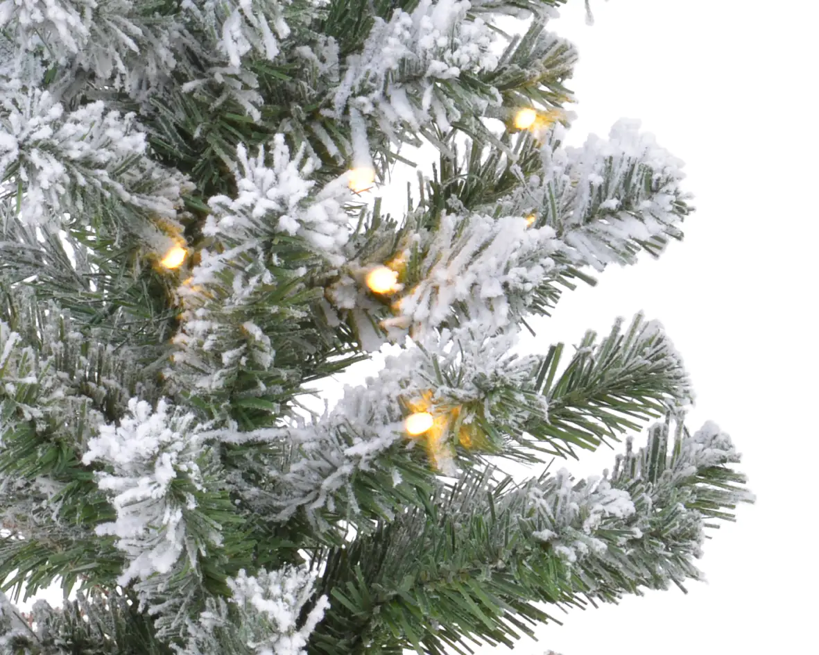 Kaemingk Tannenbaum künstlich beleuchtet beschneit 50 Lichter warmweiß Kaemingk Tannenbaum künstlich beleuchtet beschneit 50 Lichter warmweiß