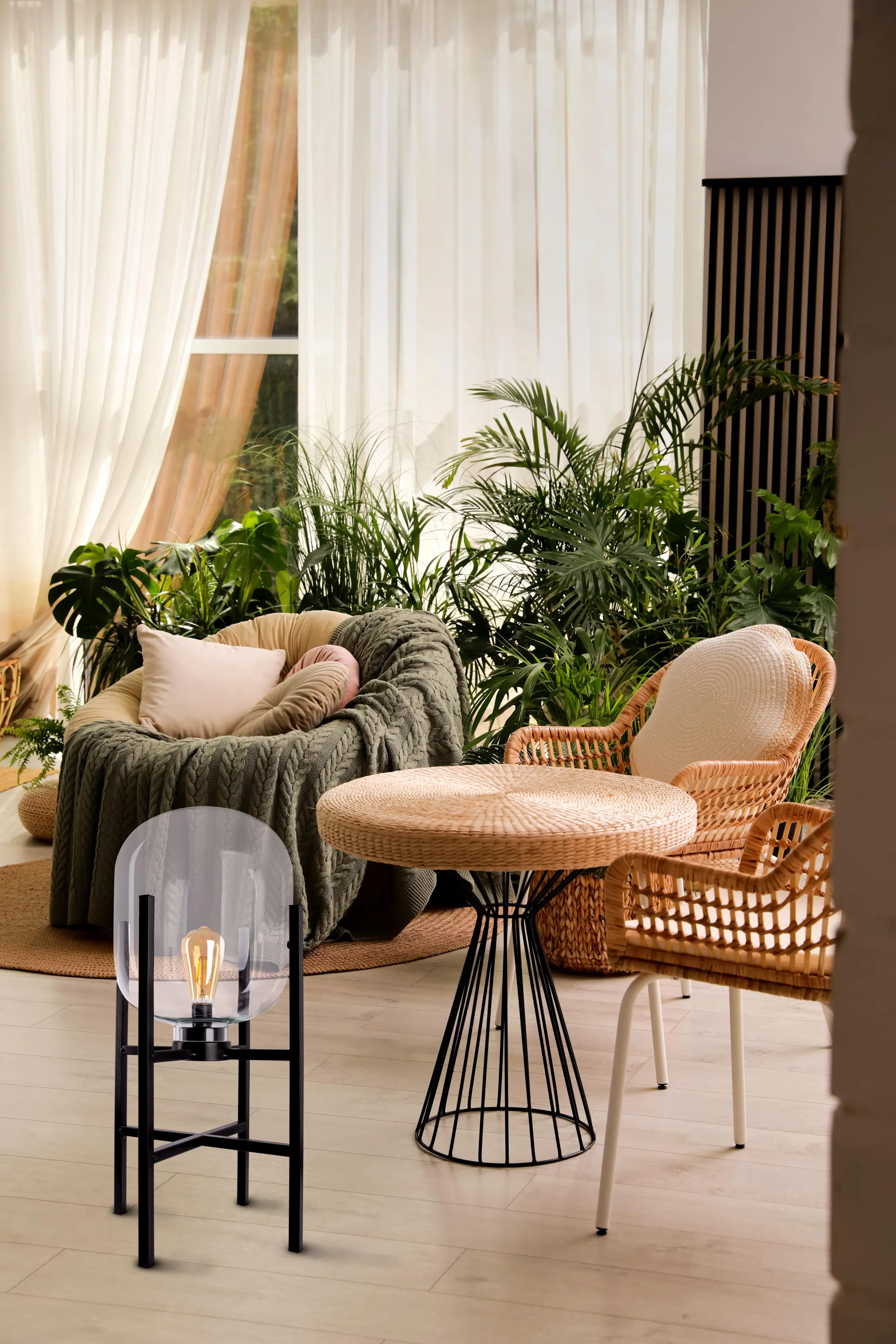 Näve Akku-Außenleuchte Lora 58 cm schwarz/transparent warmweiß