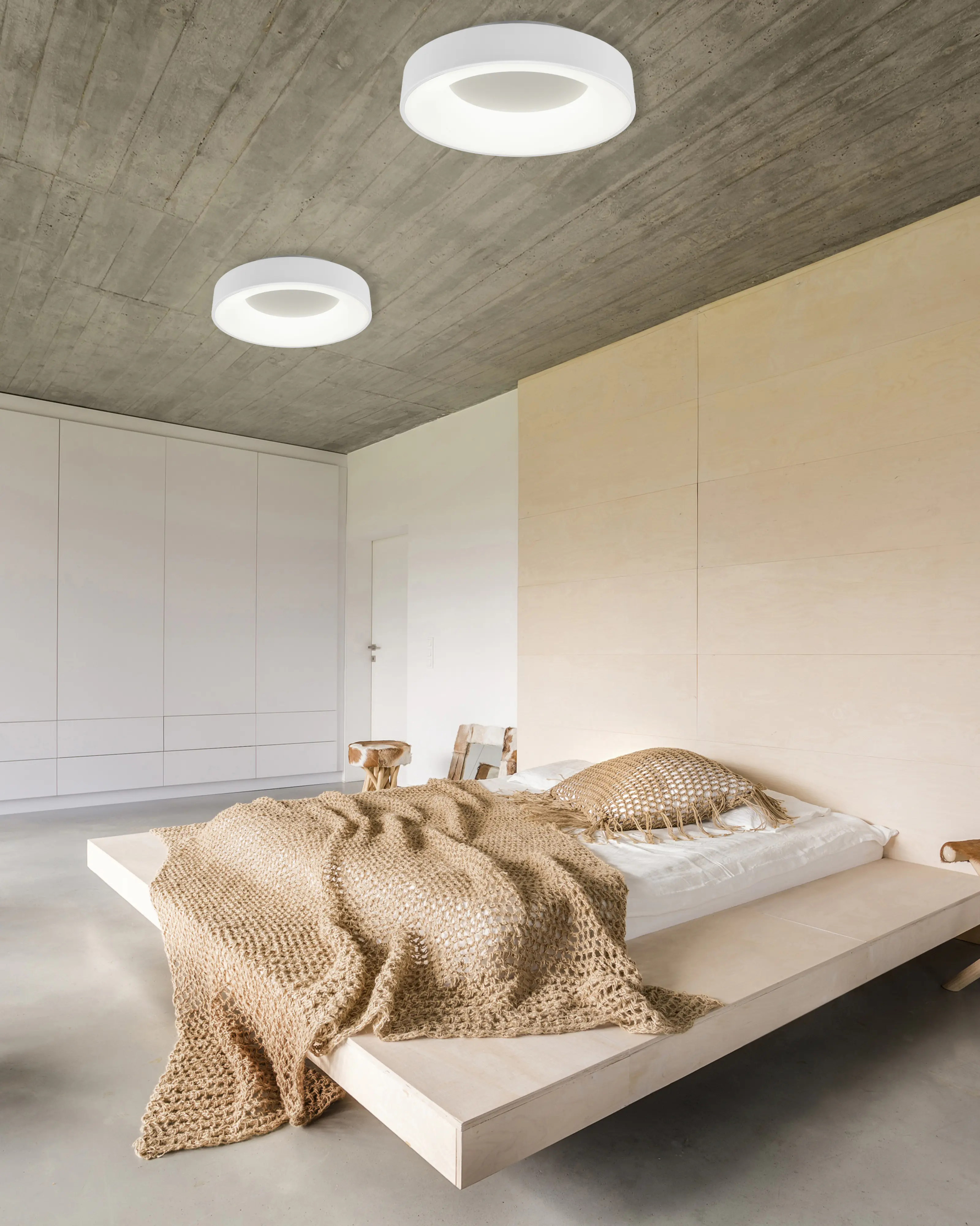 Trio LED Deckenleuchte Girona weiß dimmbar