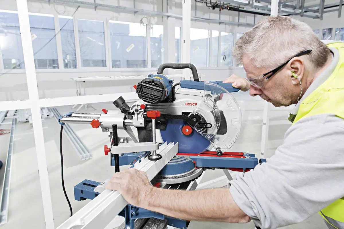 Bosch Professional Paneelsäge GCM 350-254