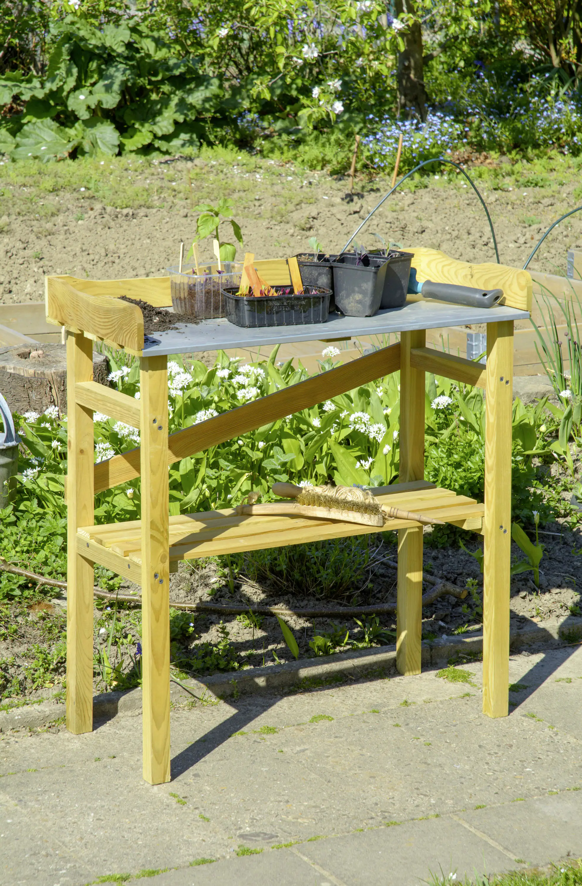 Dobar Pflanztisch mit Ablage 78 x 37 x 83 cm