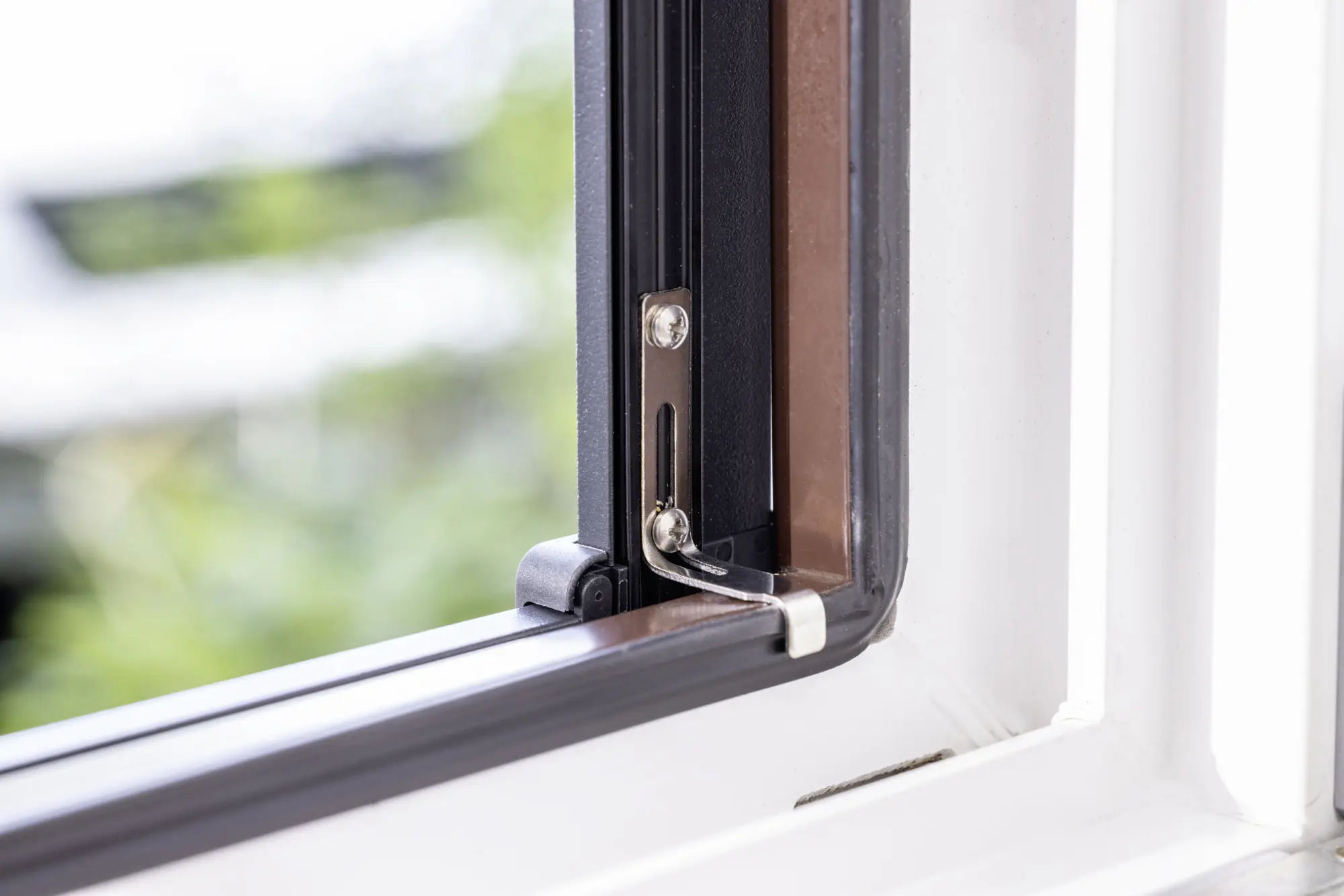 Windhager IS Fliegenschutz-Fenster Click & Protect 130 x 140 cm schwarz/anthrazit