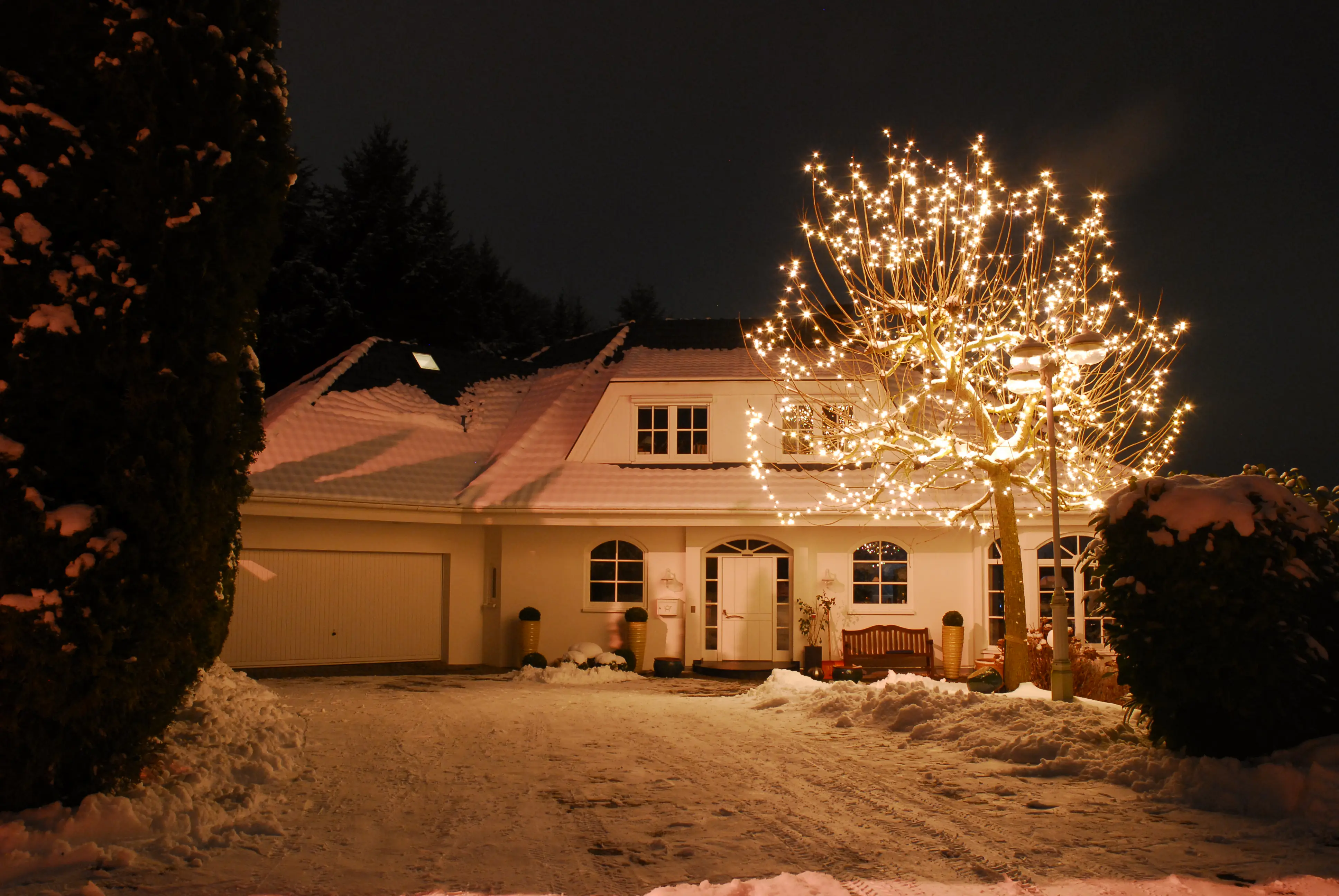 Konstsmide LED Minilichterkette 10,85 m warmweiß Konstsmide LED Minilichterkette 10,85 m warmweiß