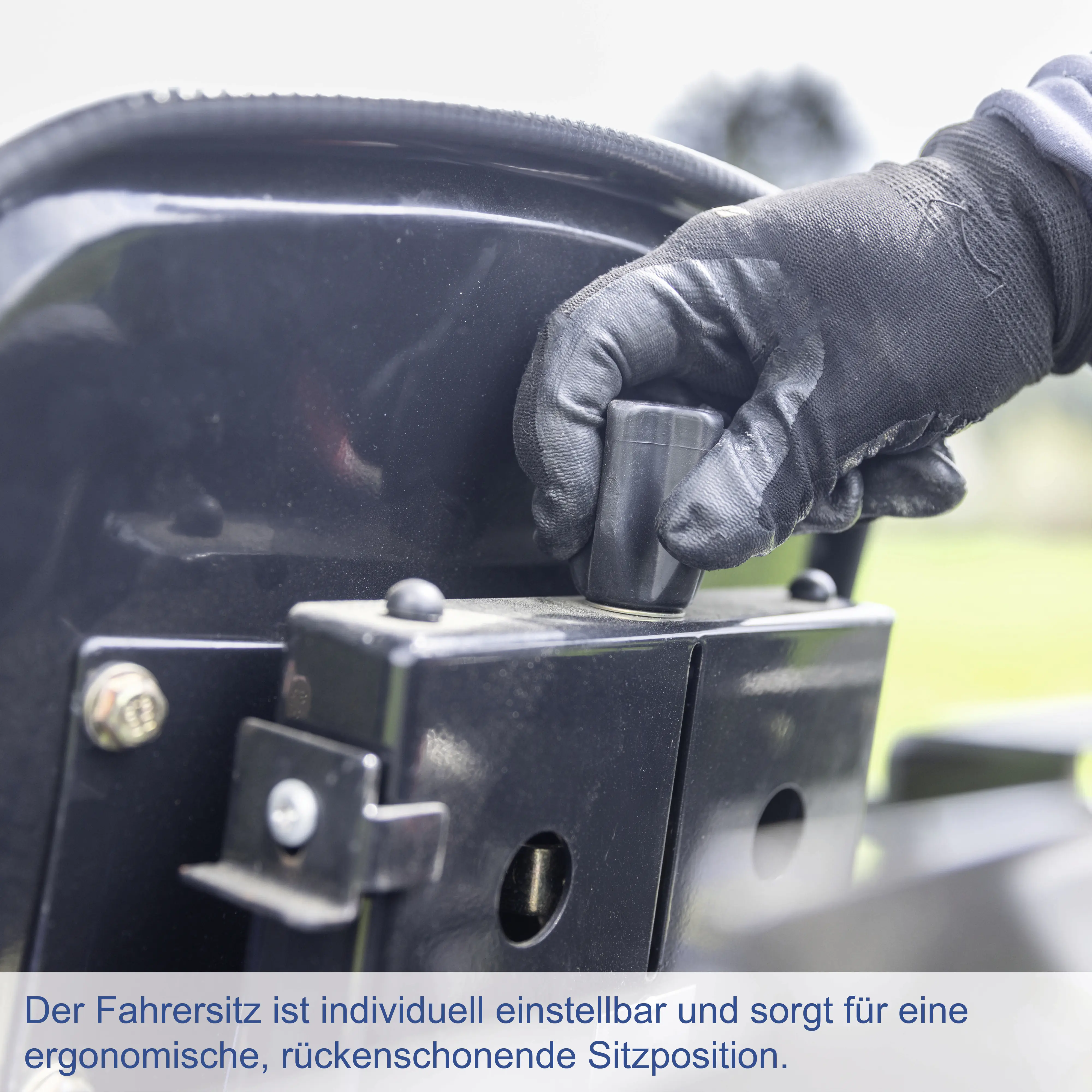 Scheppach Kompakttraktor MT25 Allrad 25 PS Diesel 560 kg Hubkraft Straßenzulassung