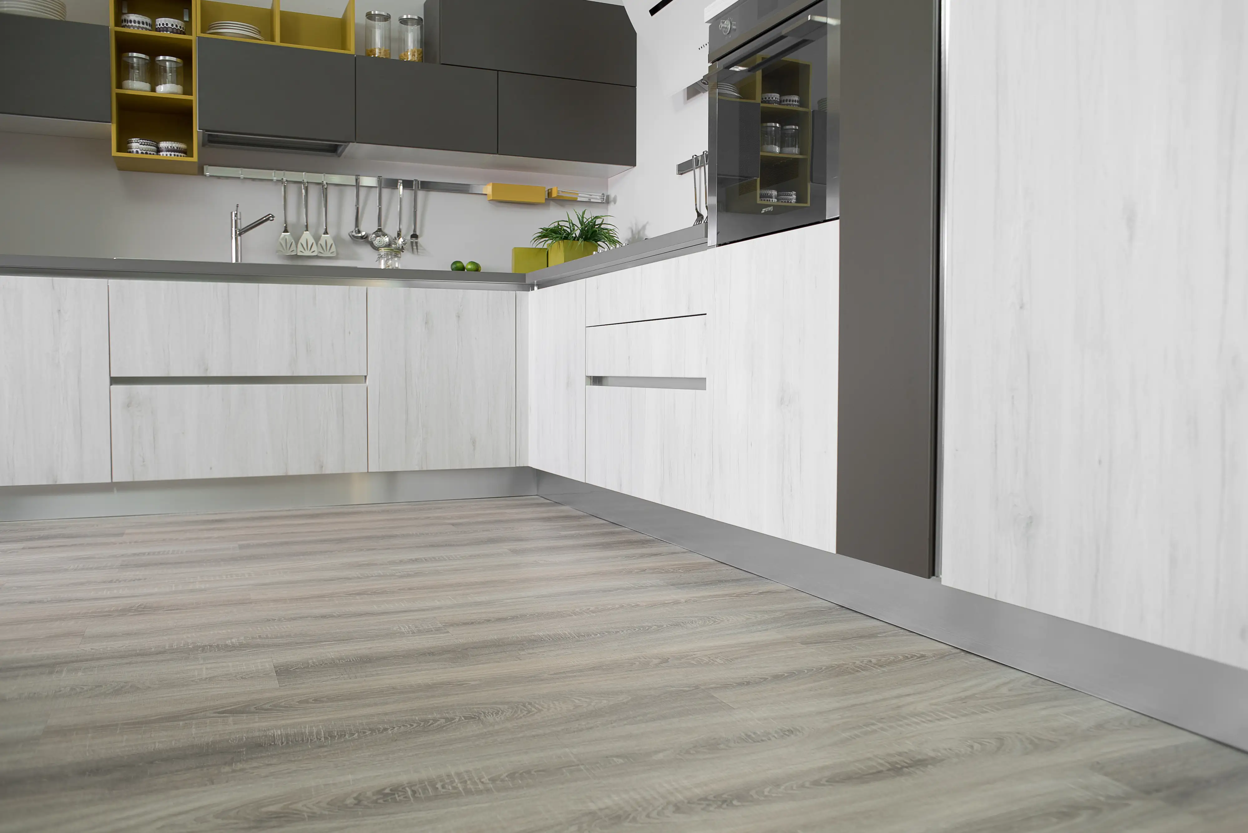 GetaElements Sockelblende Magro alu 250x15x2 cm