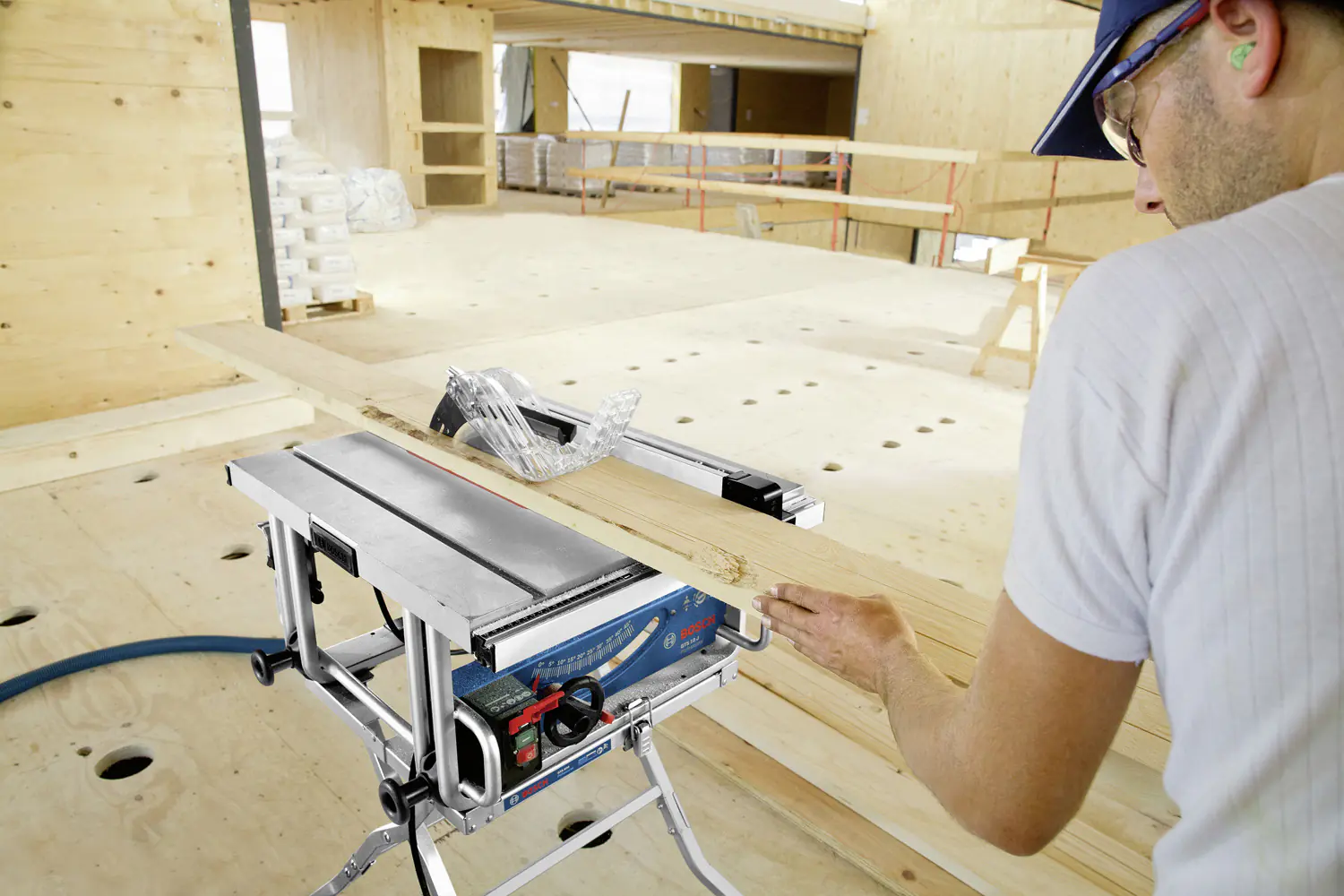 Bosch Professional Tischkreissäge GTS 10 J 1800 W