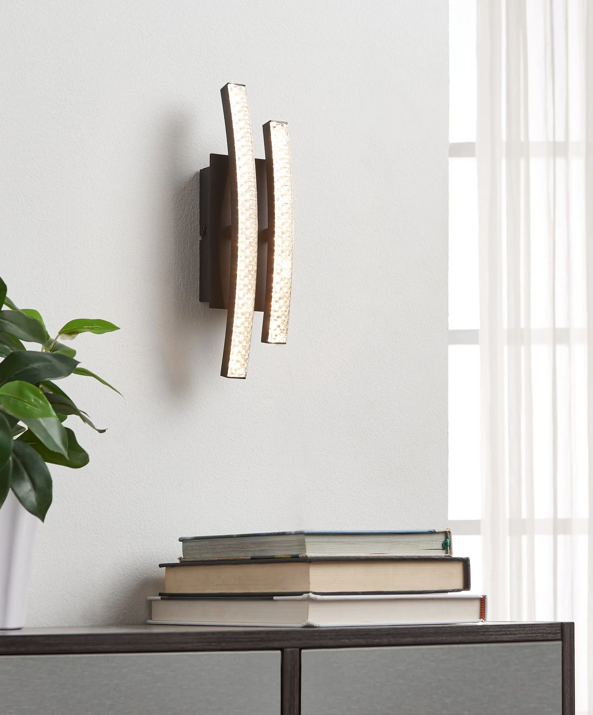 Eglo LED Wandleuchte Lejias schwarz 28,5 x 9 cm warmweiß