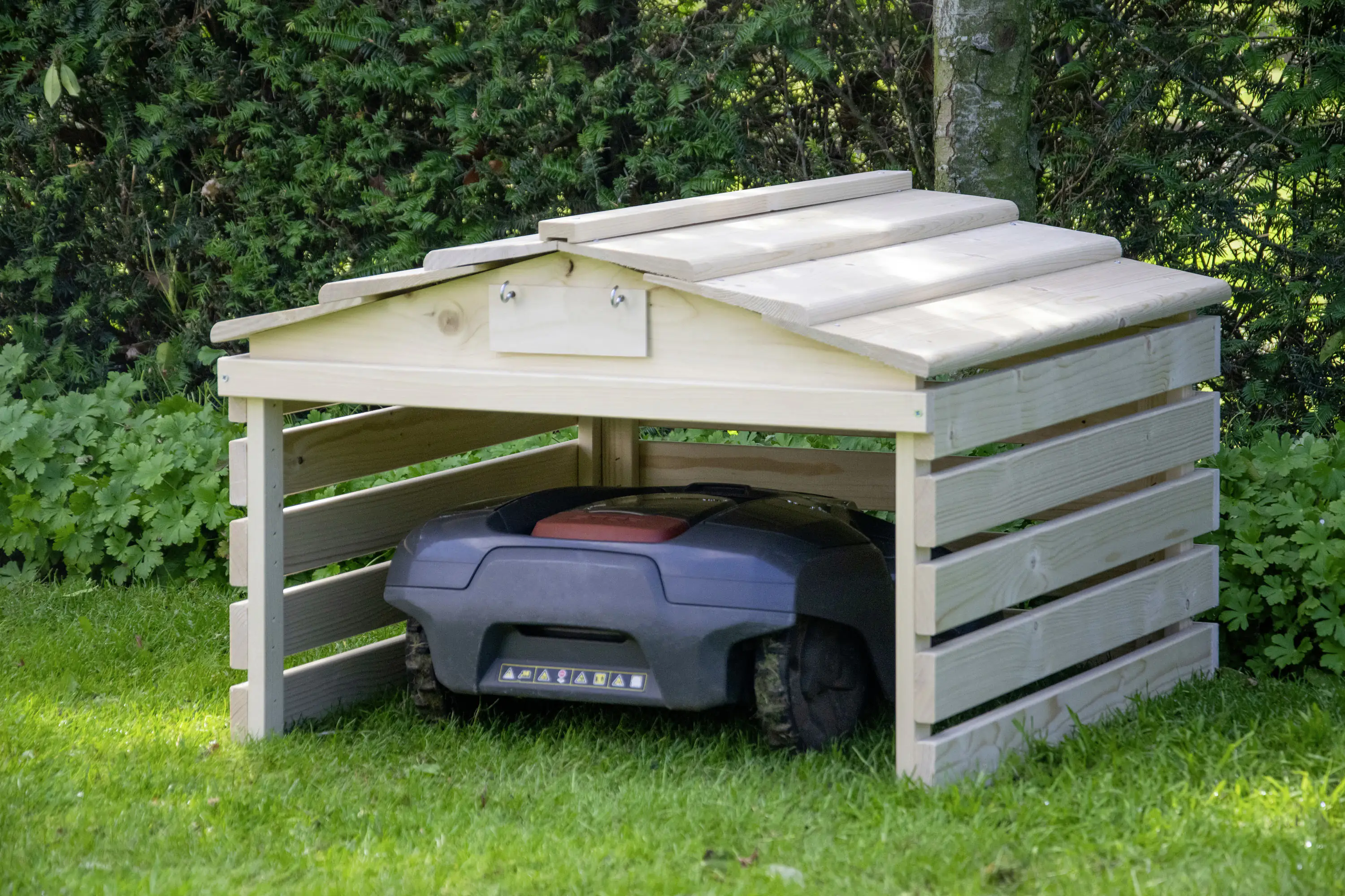 Dobar Mähroboter-Garage mit Schild natur 78,5 x 74 x 52,5 cm