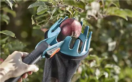 Gardena Obstpflücker combisystem inkl. Teleskopstiel Gardena Obstpflücker combisystem inkl. Teleskopstiel