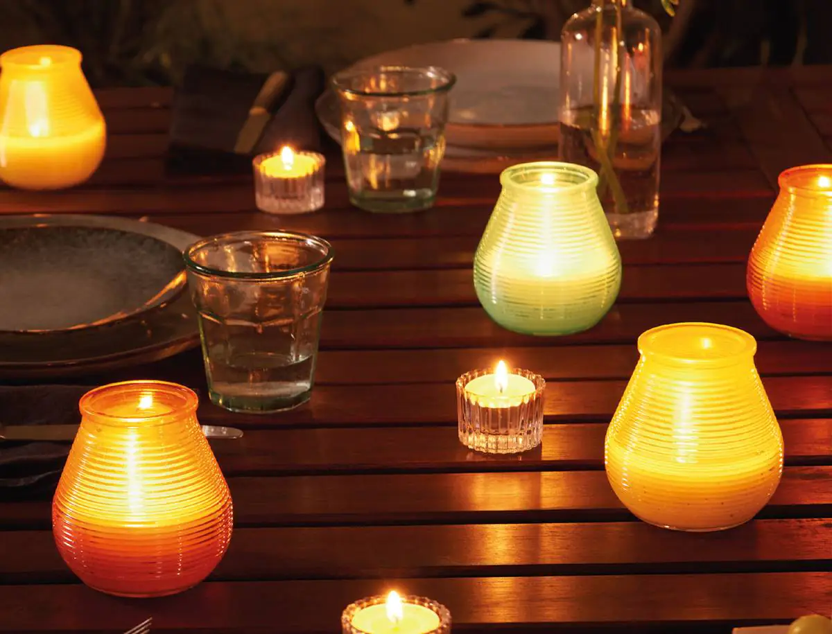 Bolsius Citronella Kerze Patiolicht gelb 9,4 x 9,1 cm