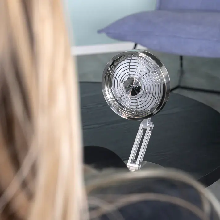 Unold Akku-Tischventilator Steel Flex Ø15cm silber
