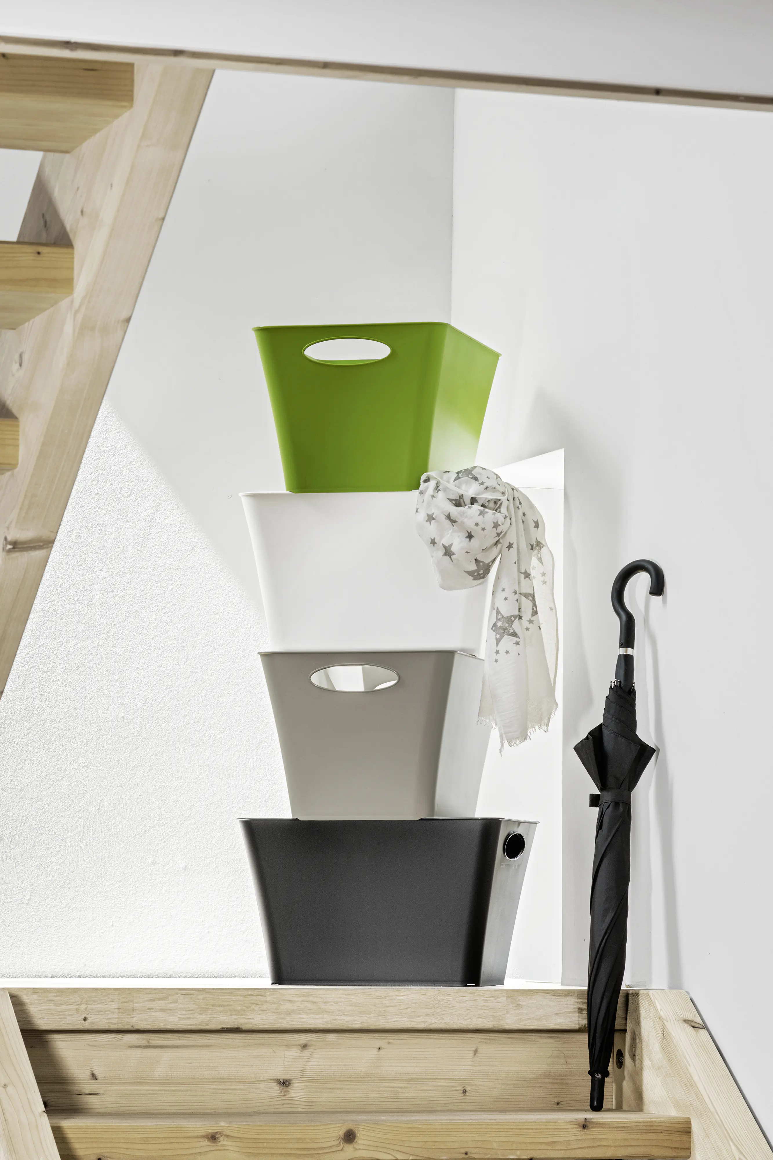 Rotho Aufbewahrungsbox Living 24 L weiß 43,1 x 32,1 x 26 cm