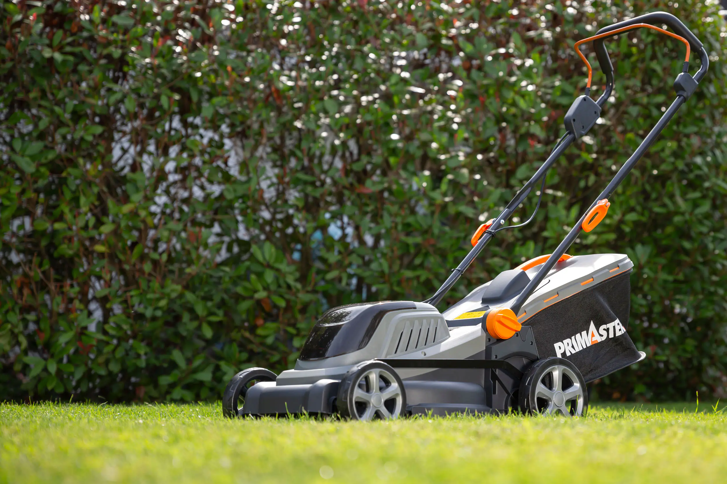 Primaster Akku-Rasenmäher PMARM 4043 40 V inkl. Akku 4,0 Ah & Mulchkit Primaster Akku-Rasenmäher PMARM 4043 40 V inkl. Akku 4,0 Ah & Mulchkit