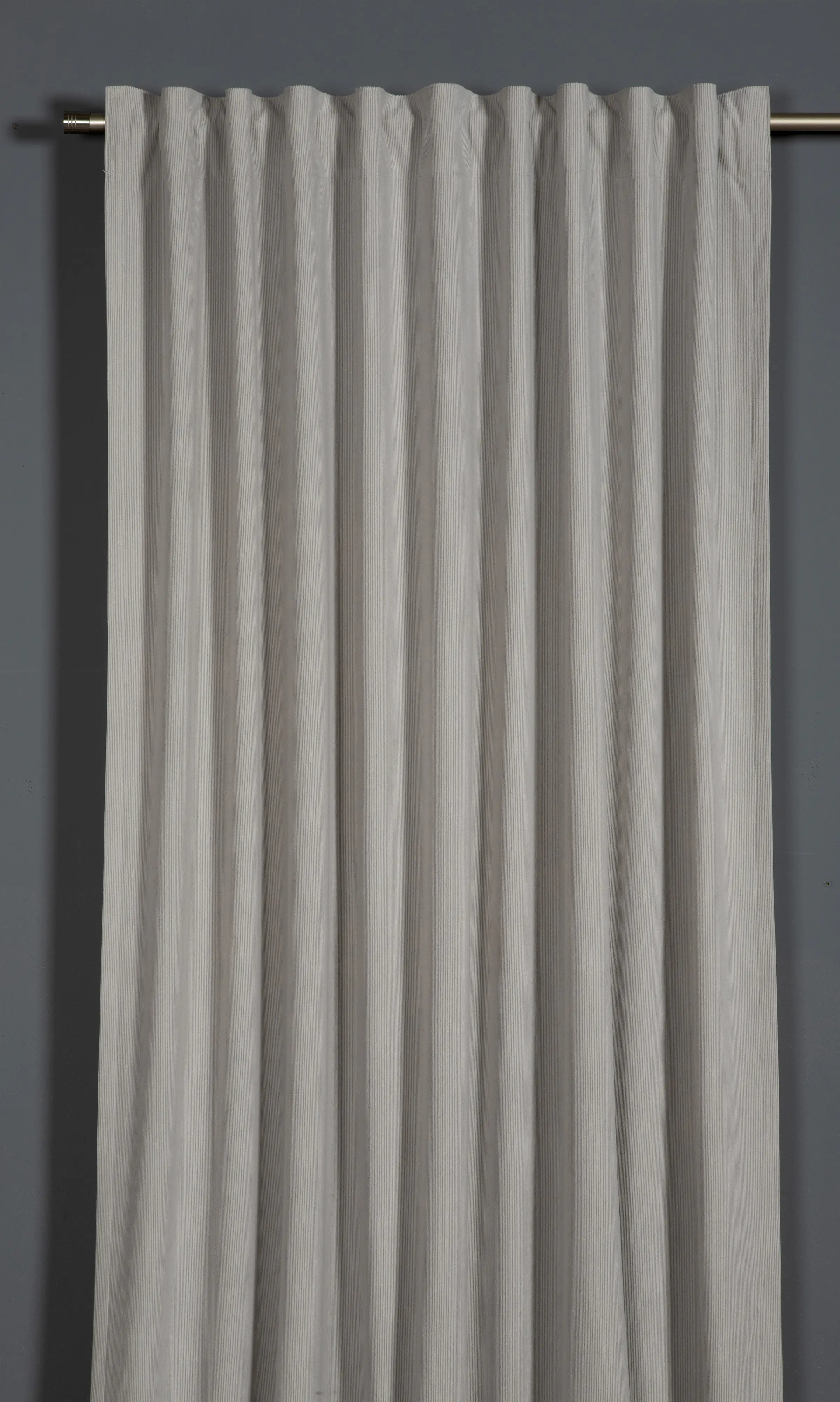 Sehlbach Fertigschal mit Gardinenband Feincord 135 x 245 cm silbergrau