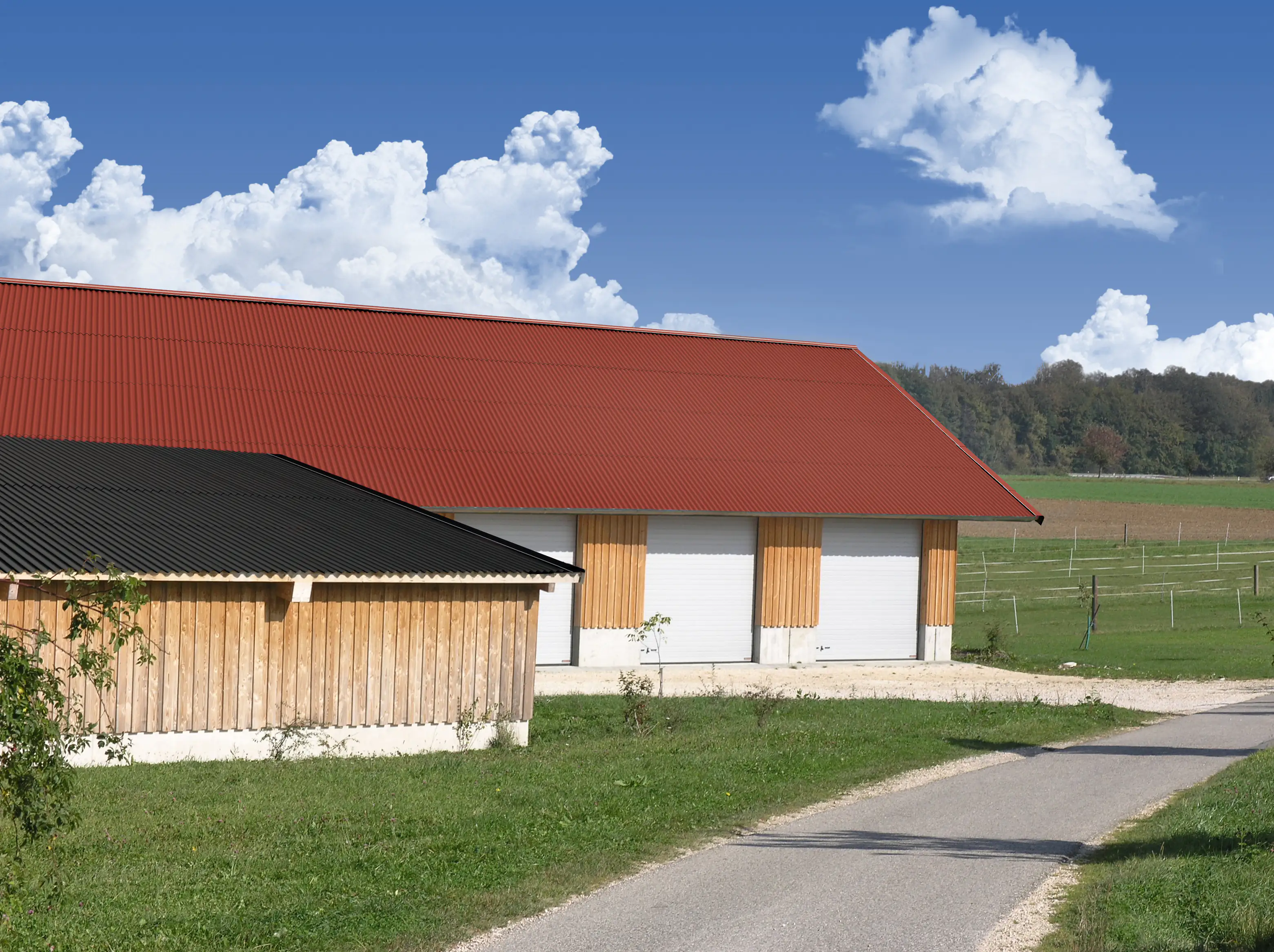 Gutta Wellplatte Shelltec Sinus 95/34 200 x 95 cm 4 mm rot Gutta Wellplatte Shelltec Sinus 95/34 200 x 95 cm 4 mm rot