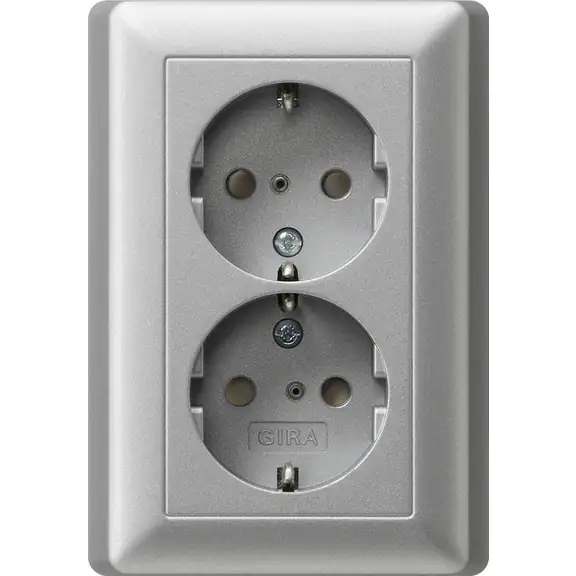 Gira Doppelsteckdose E2, aluminium, 078326 Gira Doppelsteckdose E2, aluminium, 078326