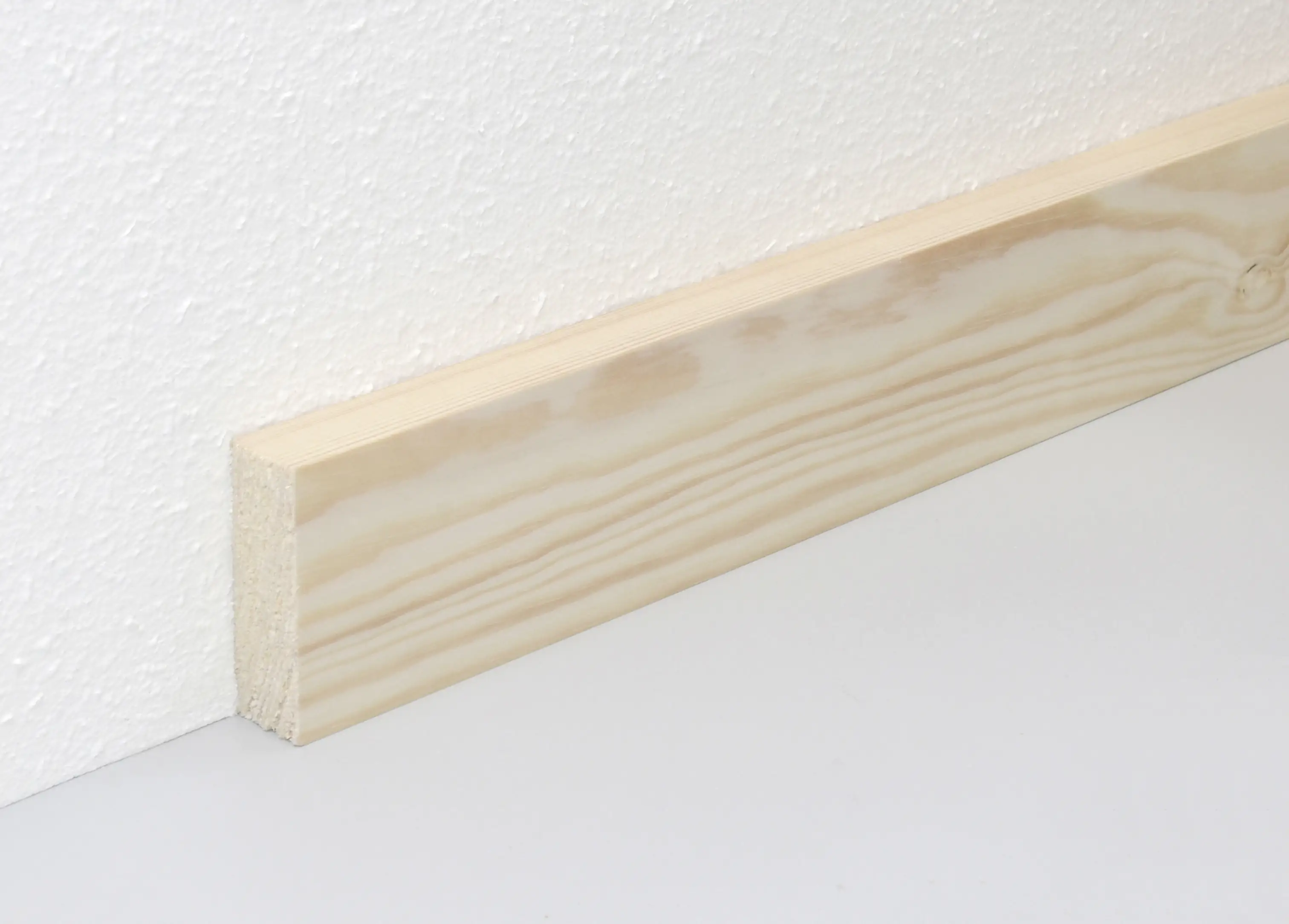 FN Neuhofer Flachleiste 100 cm 60 x 19 mm Fichte/Kiefer