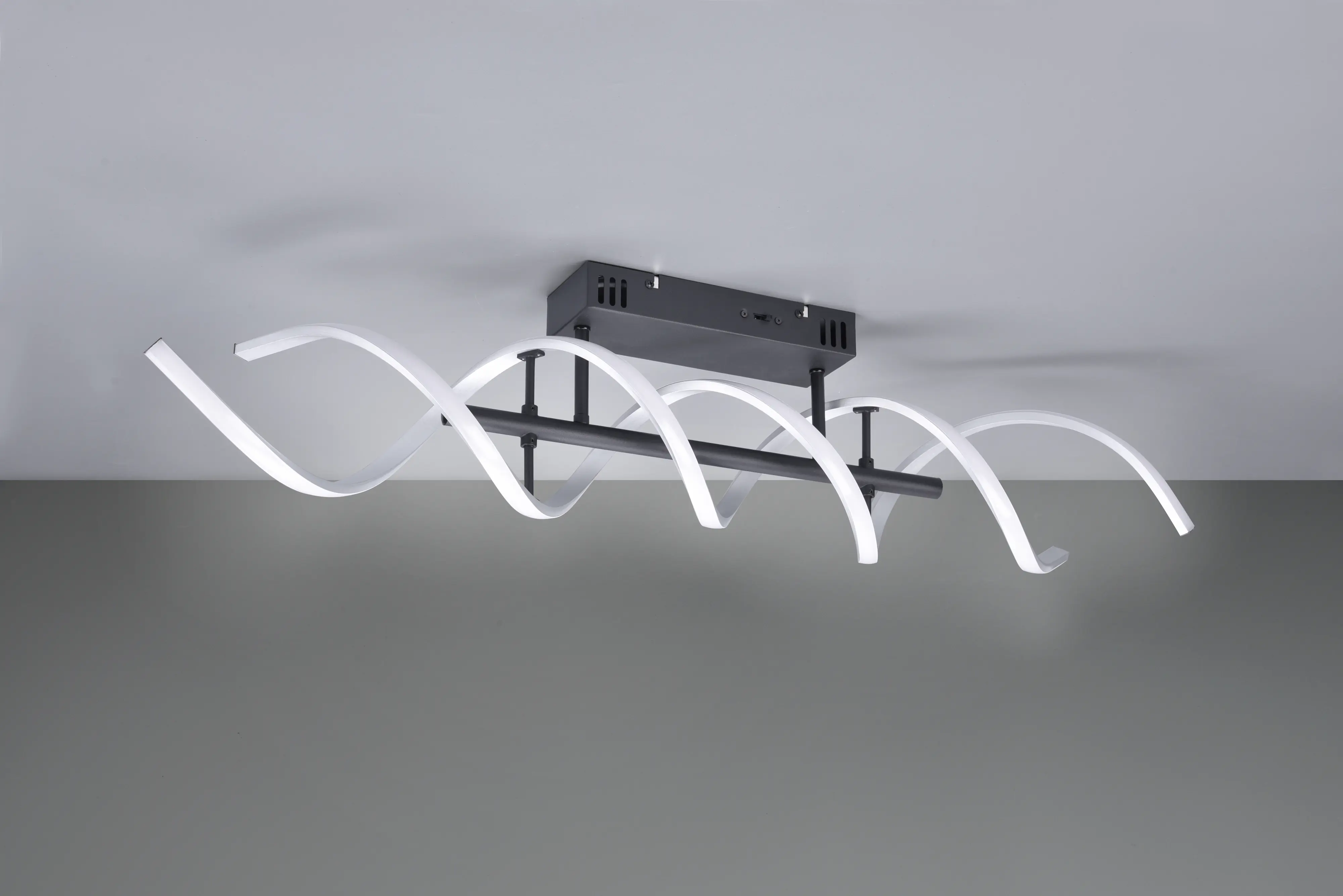 Trio LED-Deckenleuchte Sequence 20,5 x 90 cm warmweiß-neutralweiß aluminium gebürstet dimmbar