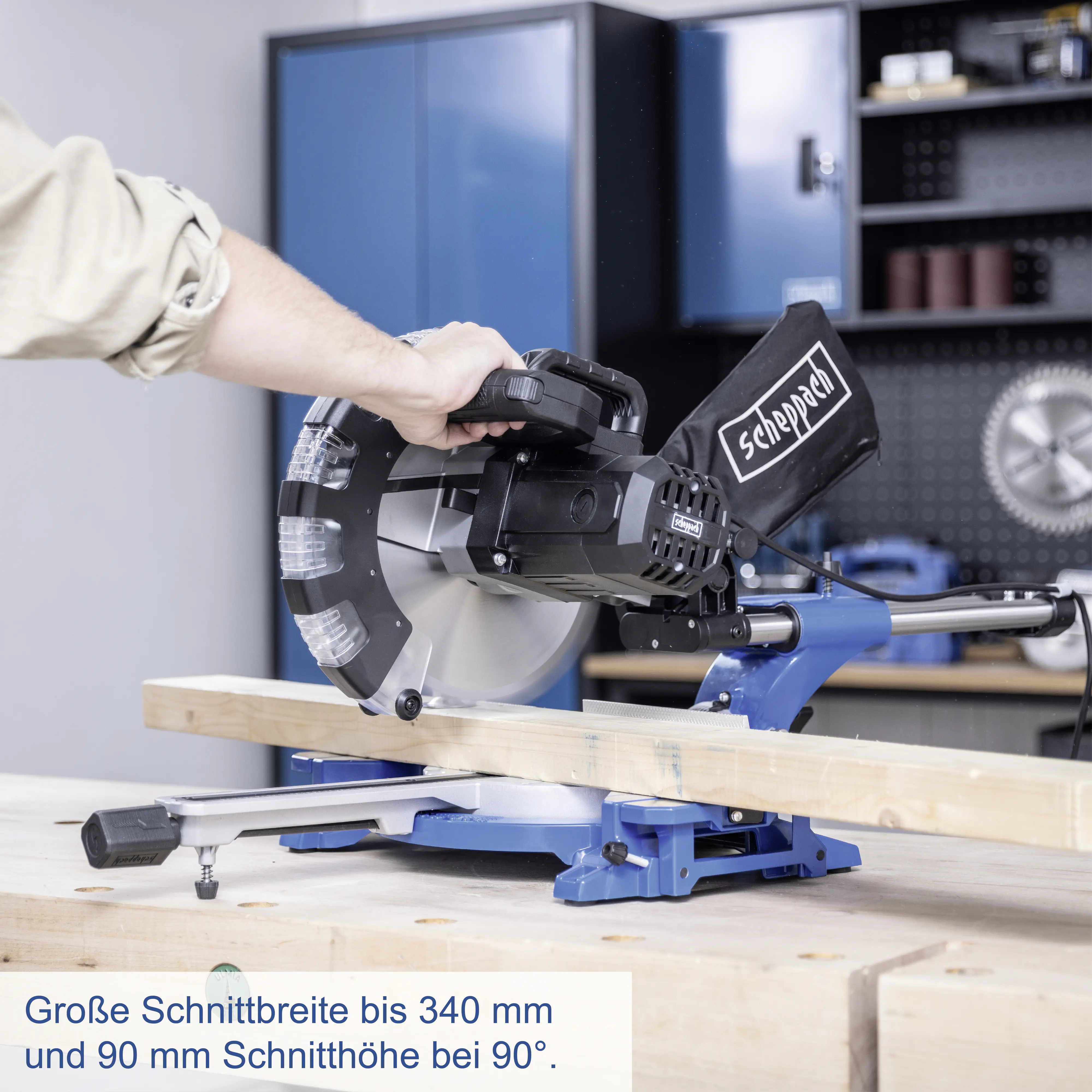 Scheppach Kappzugsäge HM254SPX inkl. 2 Sägeblätter 2400 W 