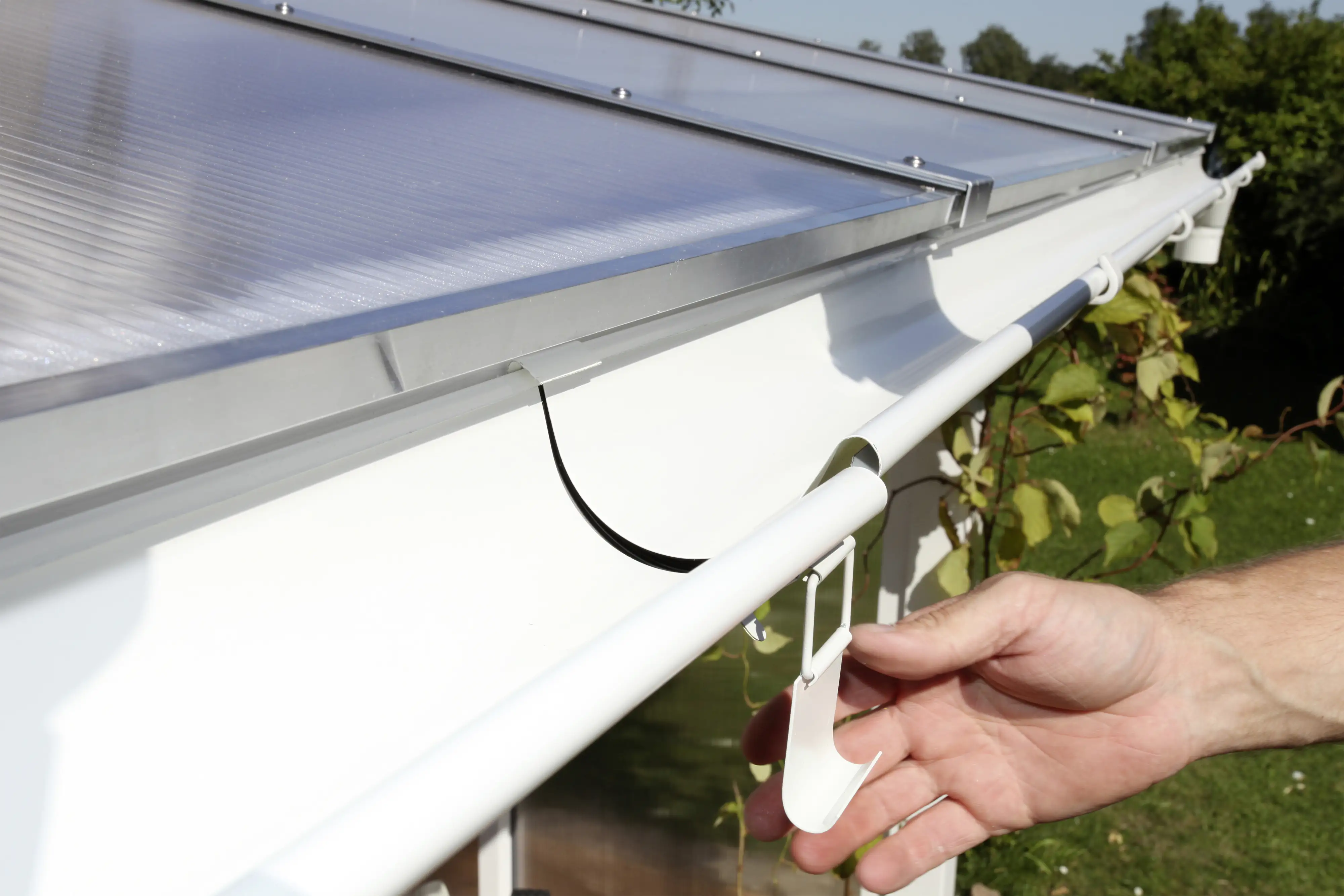 SKAN HOLZ Regenrinnen-Set 648 cm, Stahl, verzinkt u. weiss beschichtet