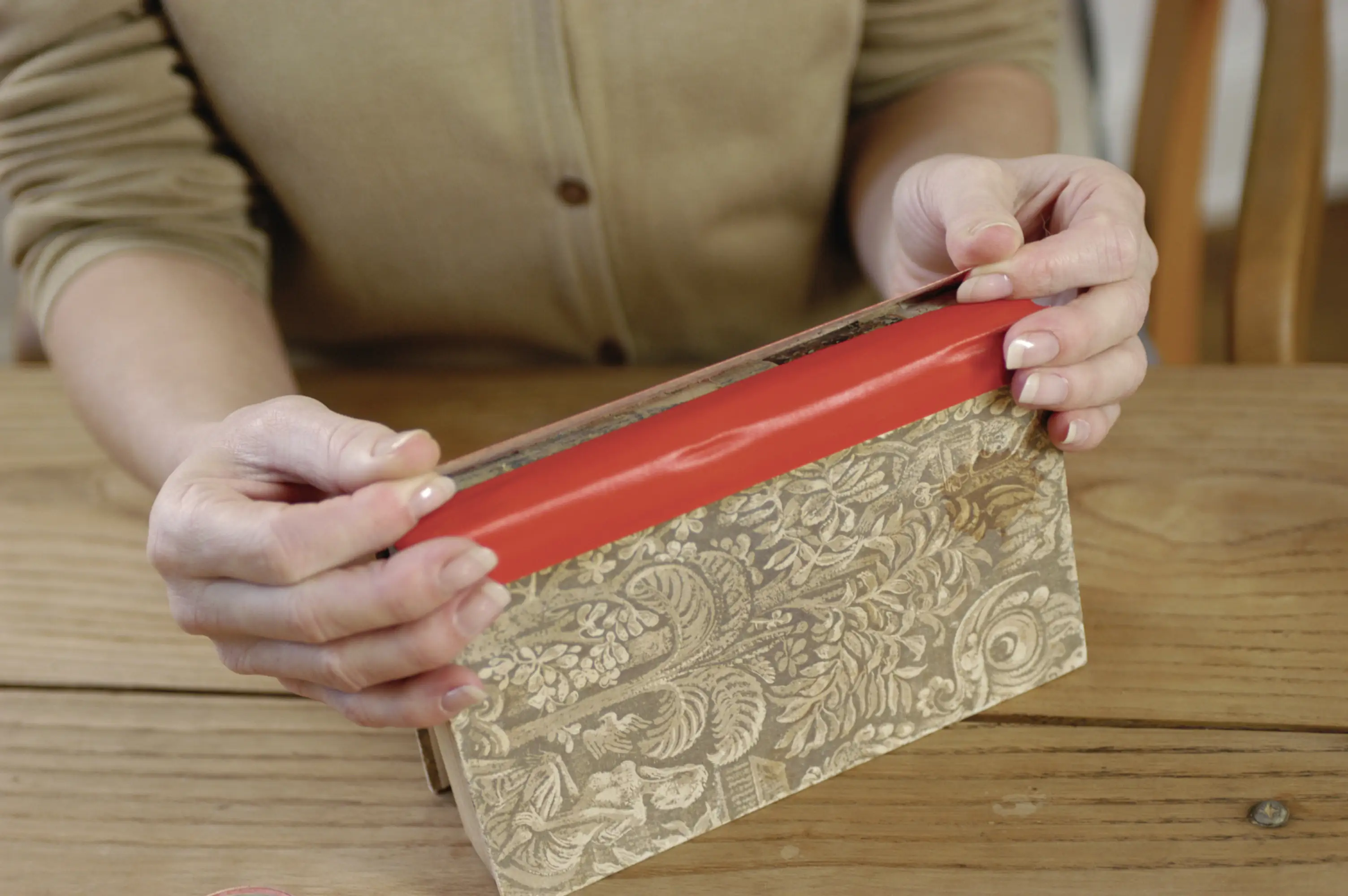 tesa extra Power Gewebeband Perfect 2,75 m x 38 mm, rot