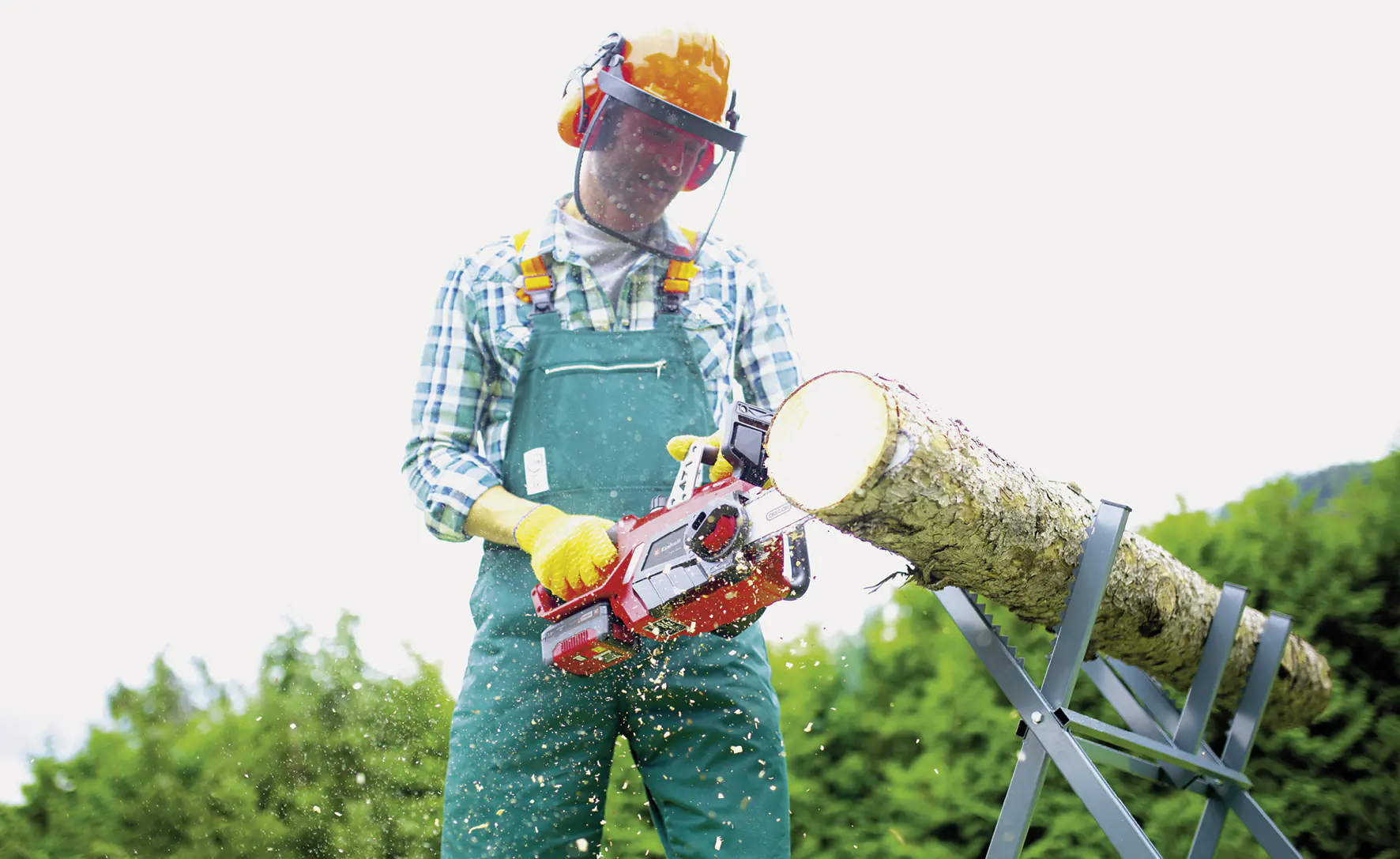 Einhell Akku Kettensäge GE-LC 18/25 Li 3 Ah Set 25 cm Schwertlänge Einhell Akku Kettensäge GE-LC 18/25 Li 3 Ah Set 25 cm Schwertlänge