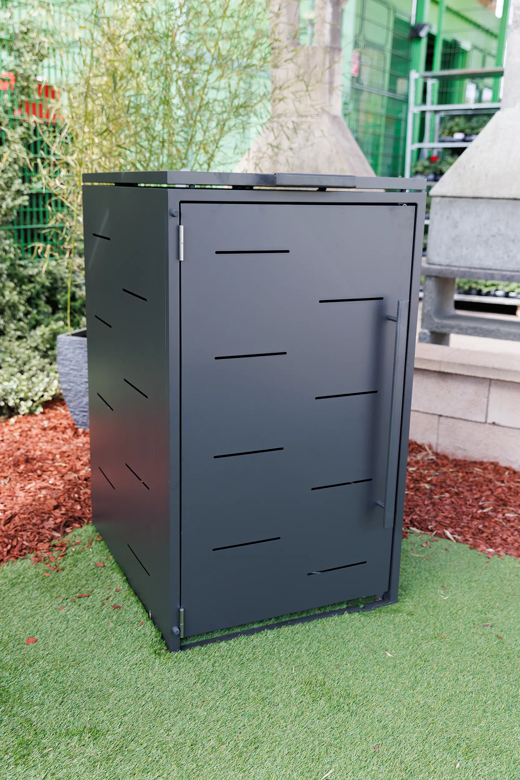 Trendline Mülltonnenbox 67 x 81,5 x 116 cm, Metall Trendline Mülltonnenbox 67 x 81,5 x 116 cm, Metall