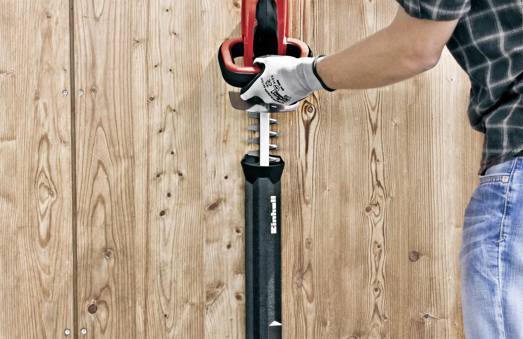 Einhell Akku-Heckenschere GC-CH 1855 55 cm Schnittlänge mit 1 x 2,5 Ah Akku Einhell Akku-Heckenschere GC-CH 1855 55 cm Schnittlänge mit 1 x 2,5 Ah Akku
